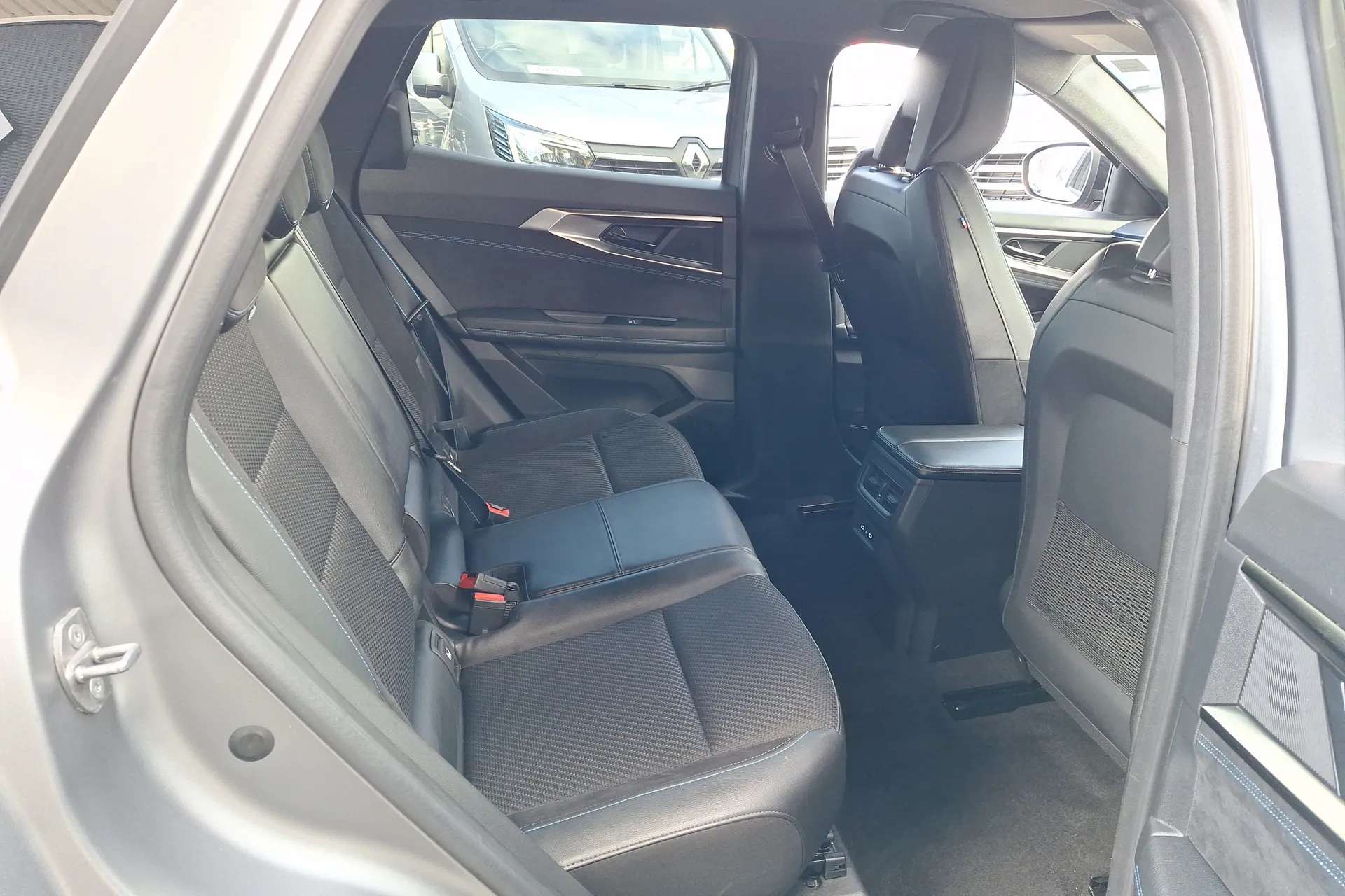 2024 RENAULT AUSTRAL 2024 RENAULT AUSTRAL