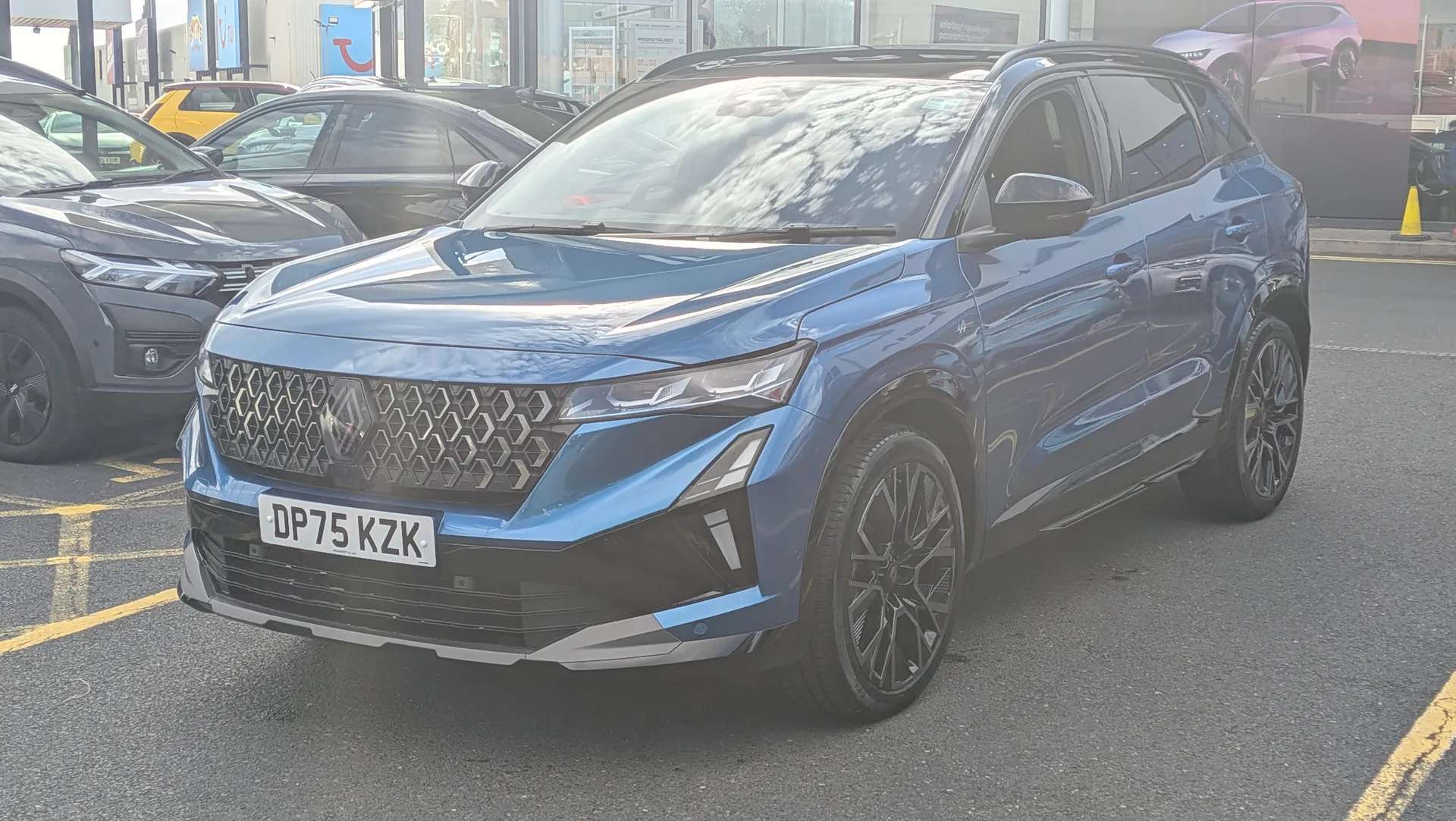 A 2025 RENAULT AUSTRAL E-Tech Full Hybrid Iconic Esprit Alpine 5dr Auto A 2025 RENAULT AUSTRAL E-Tech Full Hybrid Iconic Esprit Alpine 5dr Auto