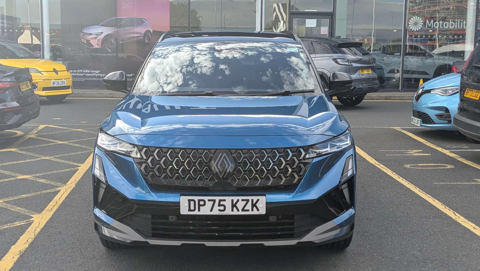 A 2025 RENAULT AUSTRAL E-Tech Full Hybrid Iconic Esprit Alpine 5dr Auto A 2025 RENAULT AUSTRAL E-Tech Full Hybrid Iconic Esprit Alpine 5dr Auto