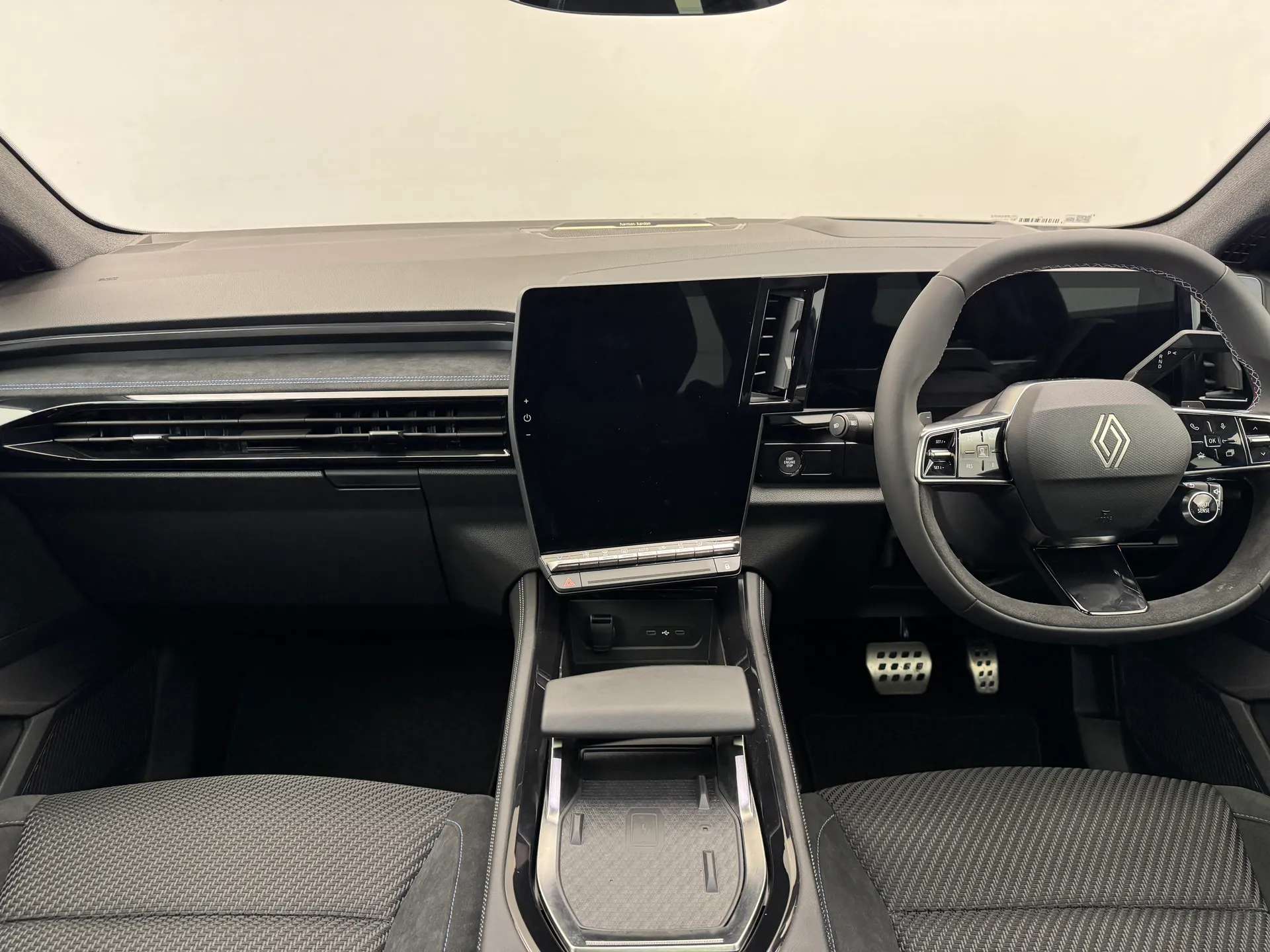 2025 RENAULT AUSTRAL 2025 RENAULT AUSTRAL