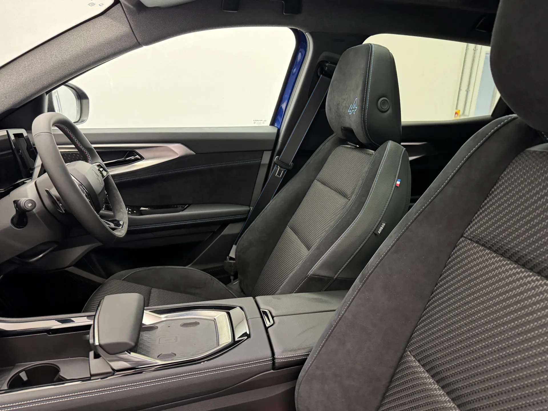 2025 RENAULT AUSTRAL 2025 RENAULT AUSTRAL