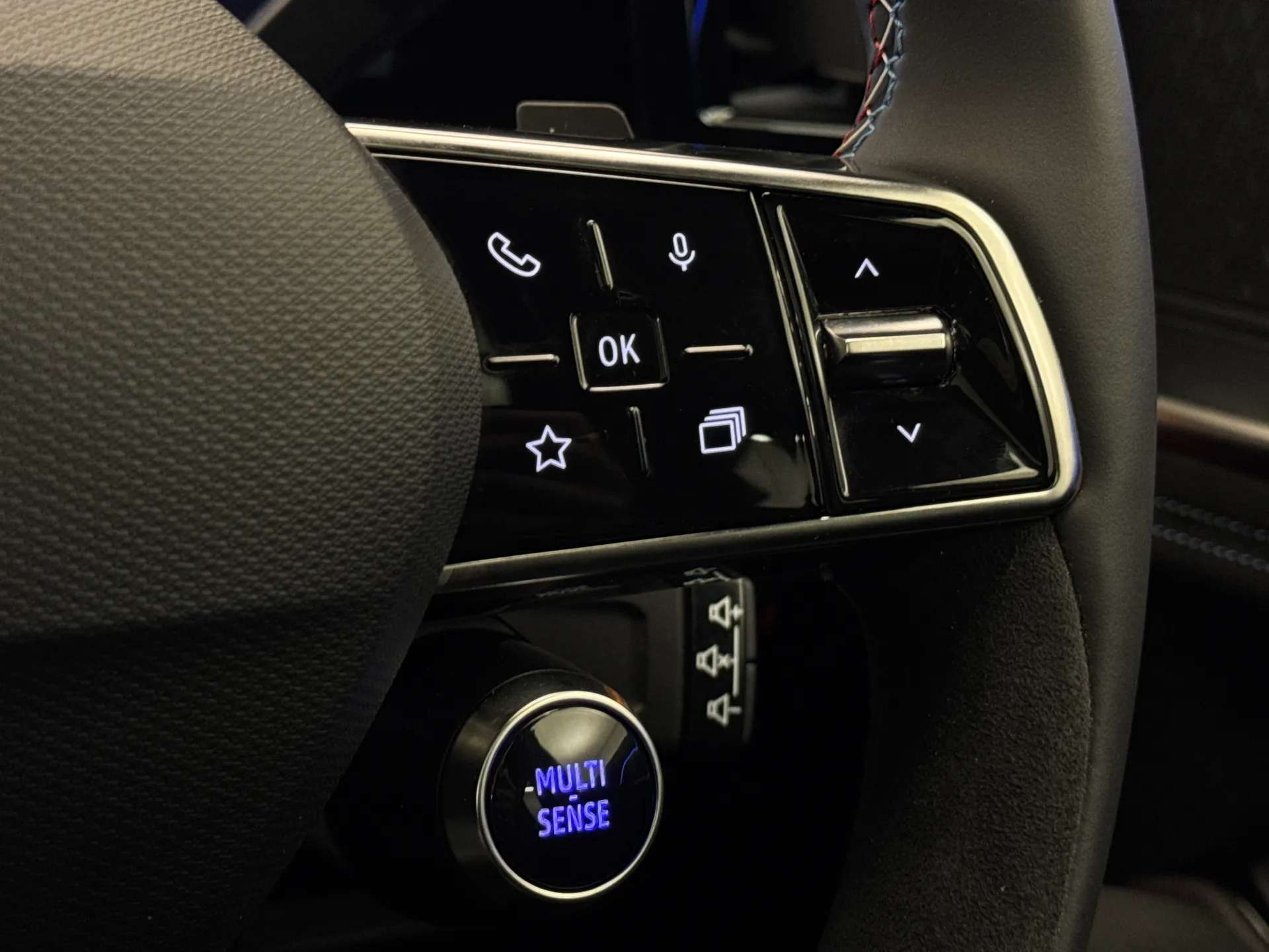 2025 RENAULT AUSTRAL 2025 RENAULT AUSTRAL