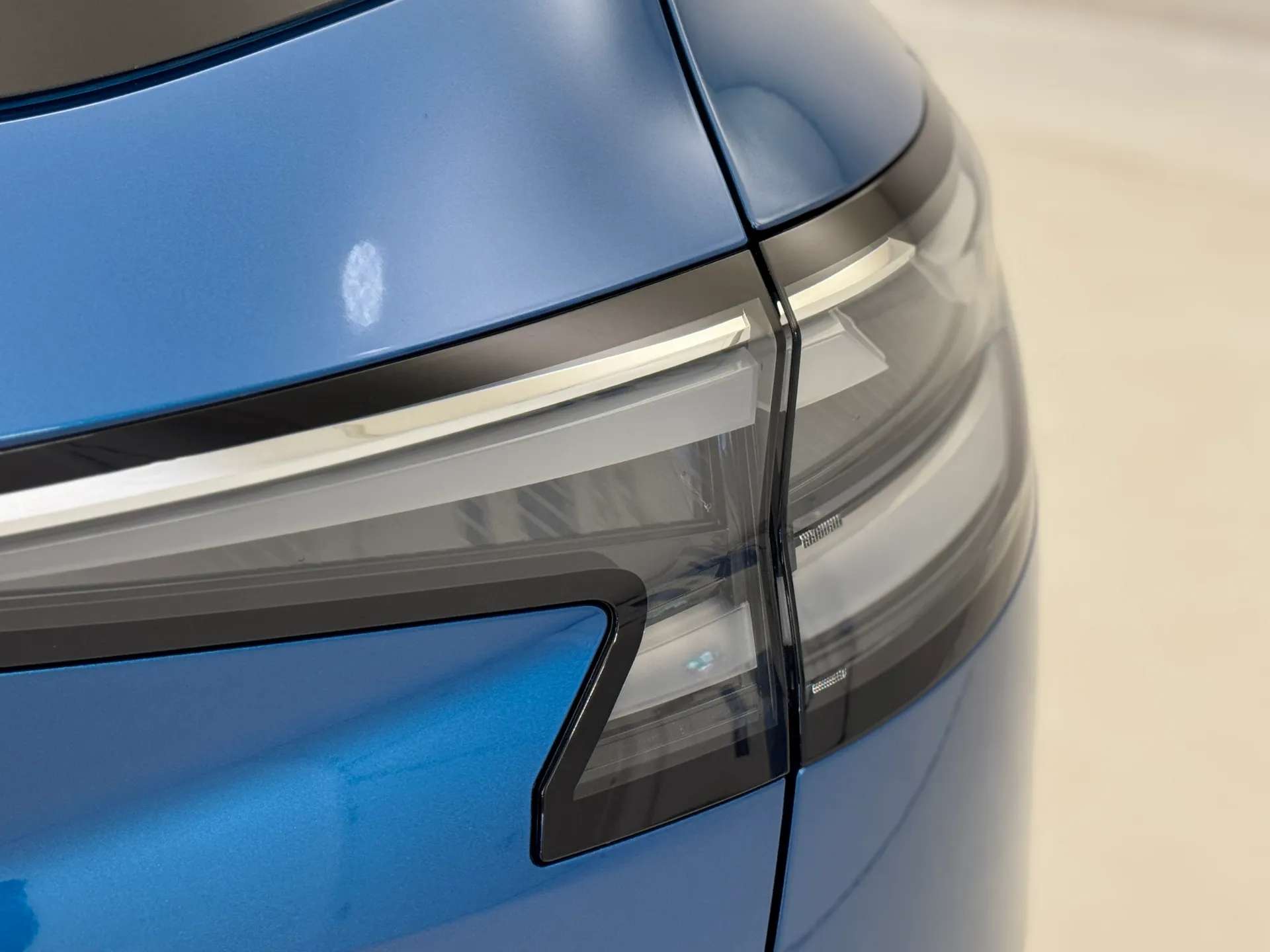 2025 RENAULT AUSTRAL 2025 RENAULT AUSTRAL