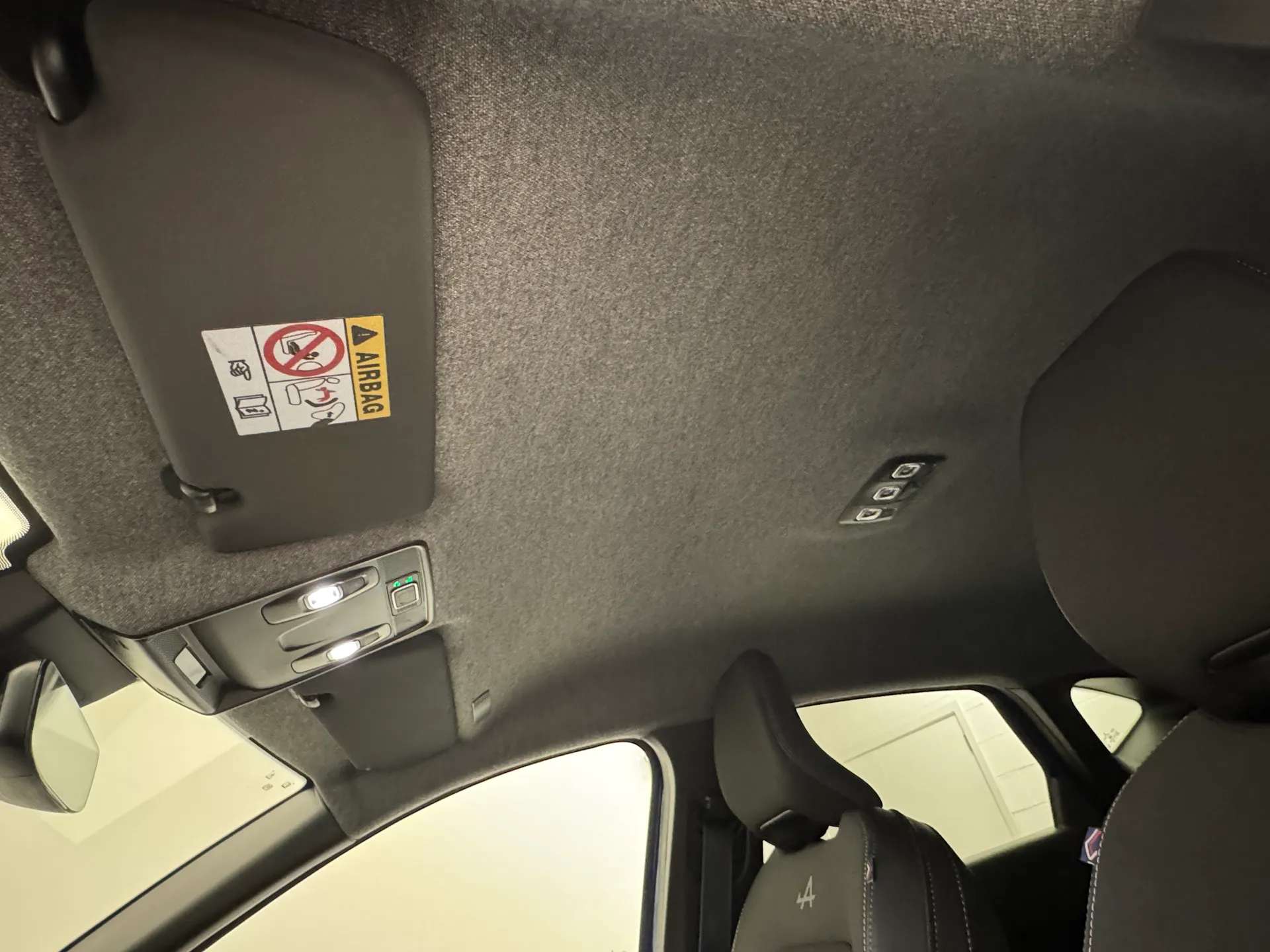 2025 RENAULT CAPTUR 2025 RENAULT CAPTUR