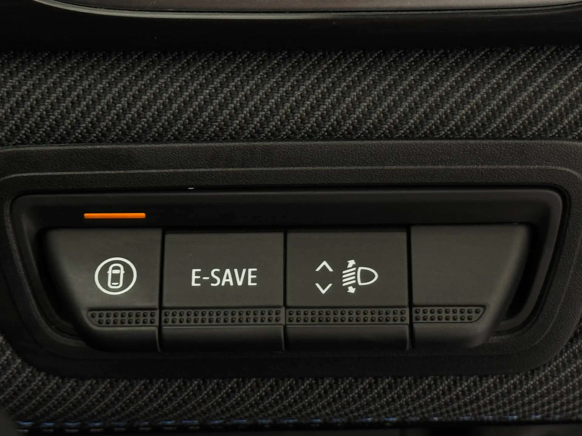 2025 RENAULT CAPTUR 2025 RENAULT CAPTUR