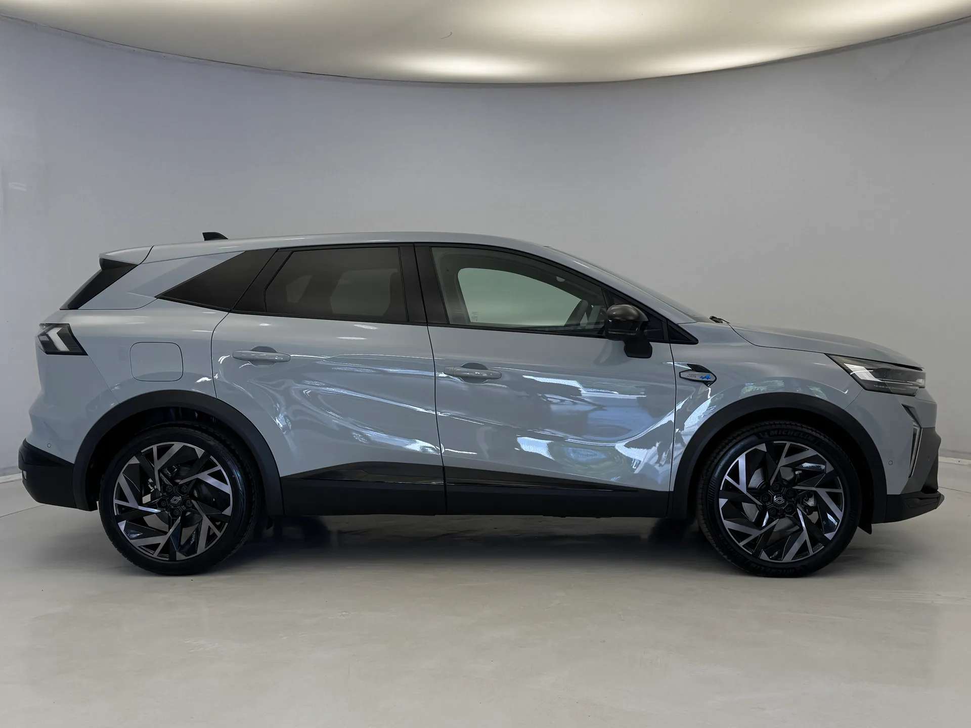 2025 RENAULT SYMBIOZ 2025 RENAULT SYMBIOZ
