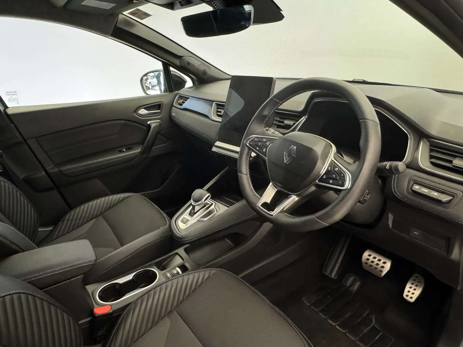 2025 RENAULT SYMBIOZ 2025 RENAULT SYMBIOZ