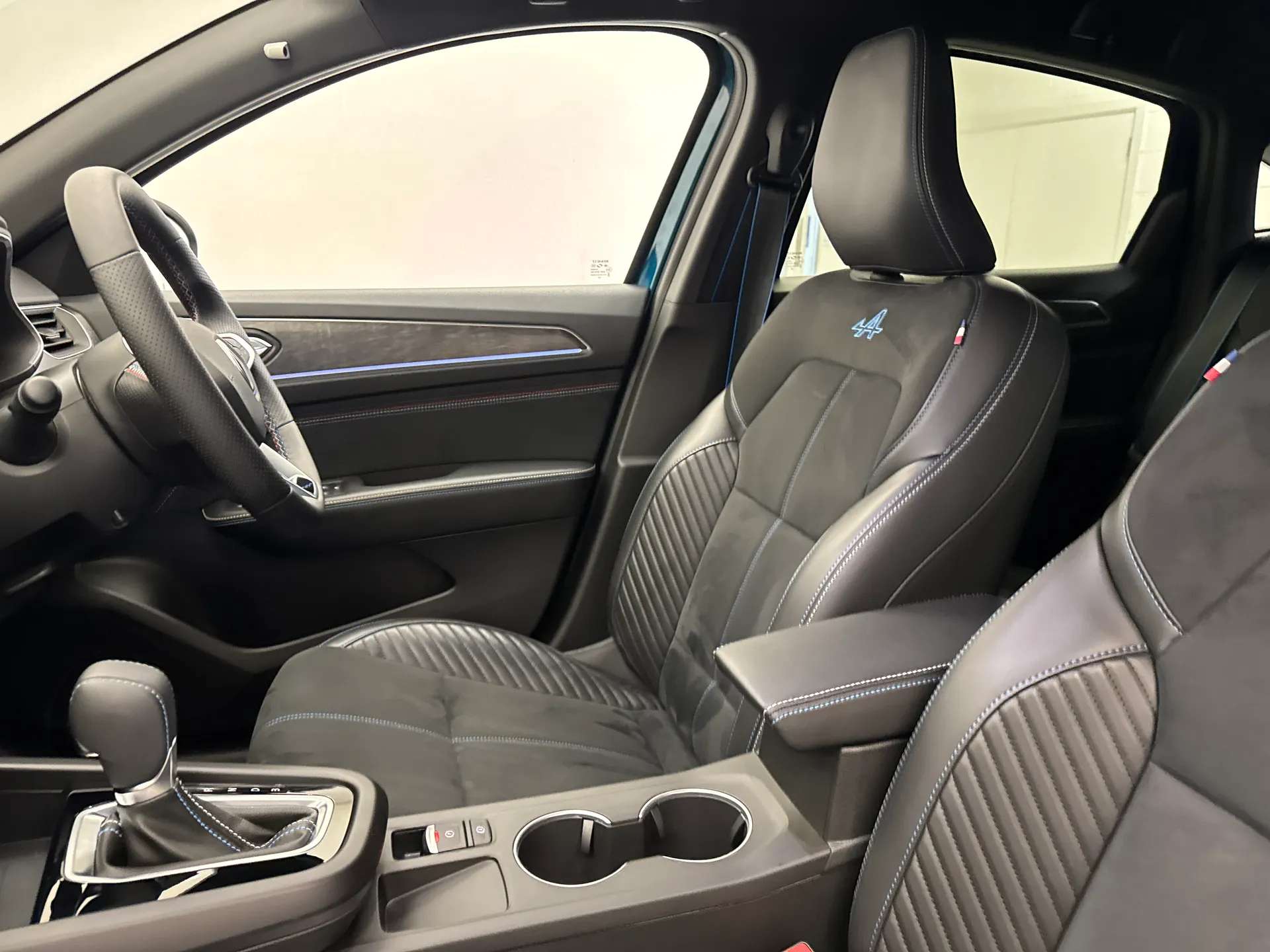 2024 RENAULT ARKANA 2024 RENAULT ARKANA