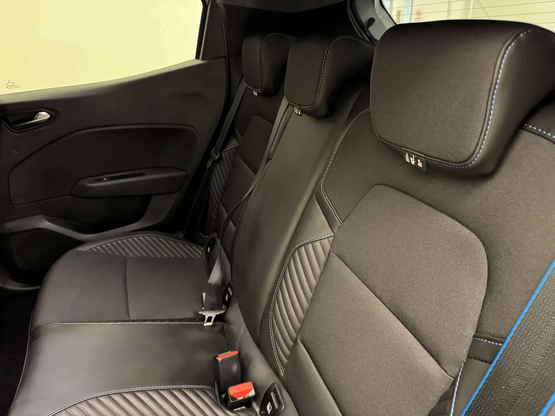 2023 RENAULT CLIO 2023 RENAULT CLIO