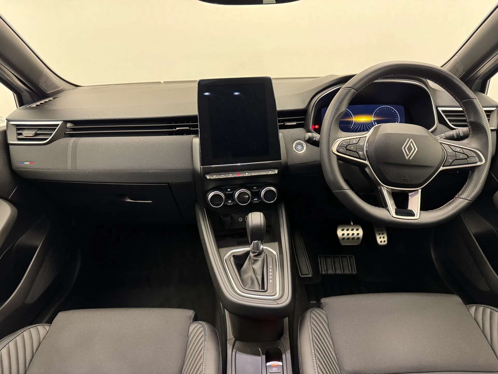 2023 RENAULT CLIO 2023 RENAULT CLIO