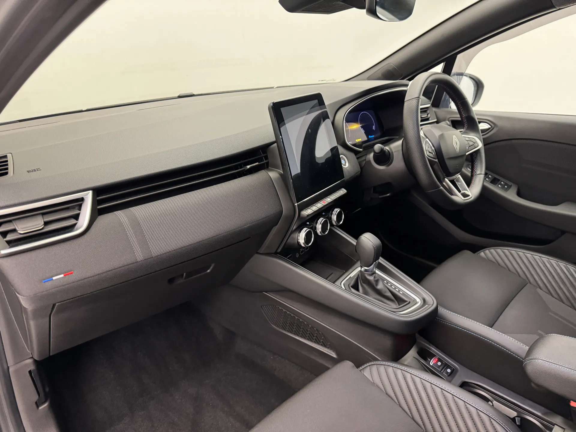 2023 RENAULT CLIO 2023 RENAULT CLIO