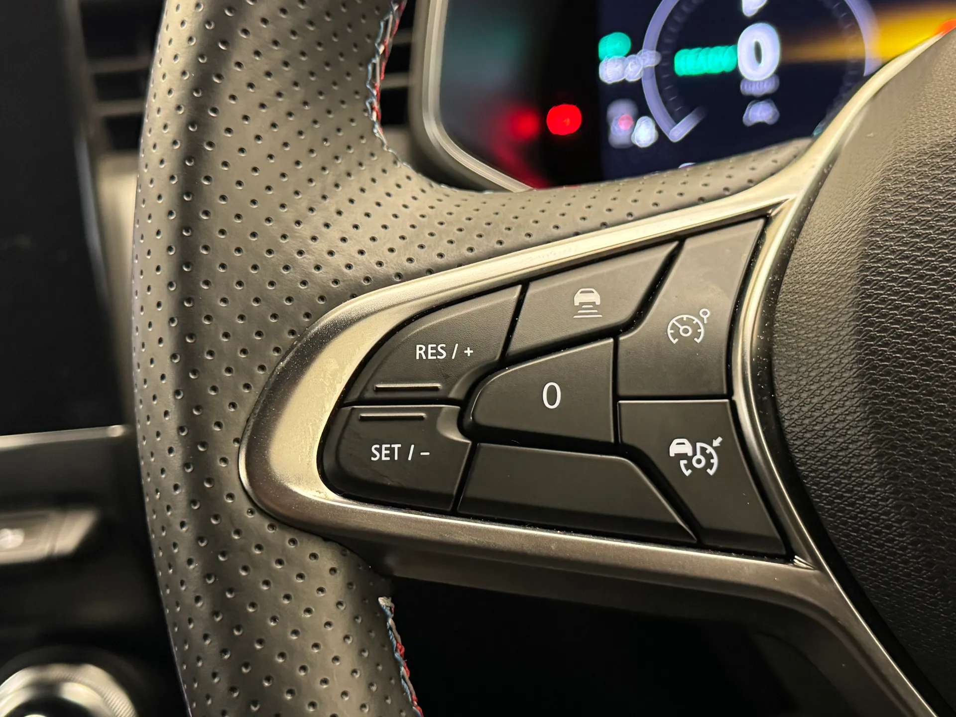 2023 RENAULT CLIO 2023 RENAULT CLIO