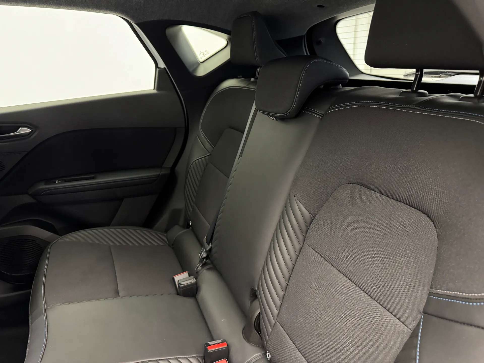 2024 RENAULT CAPTUR 2024 RENAULT CAPTUR
