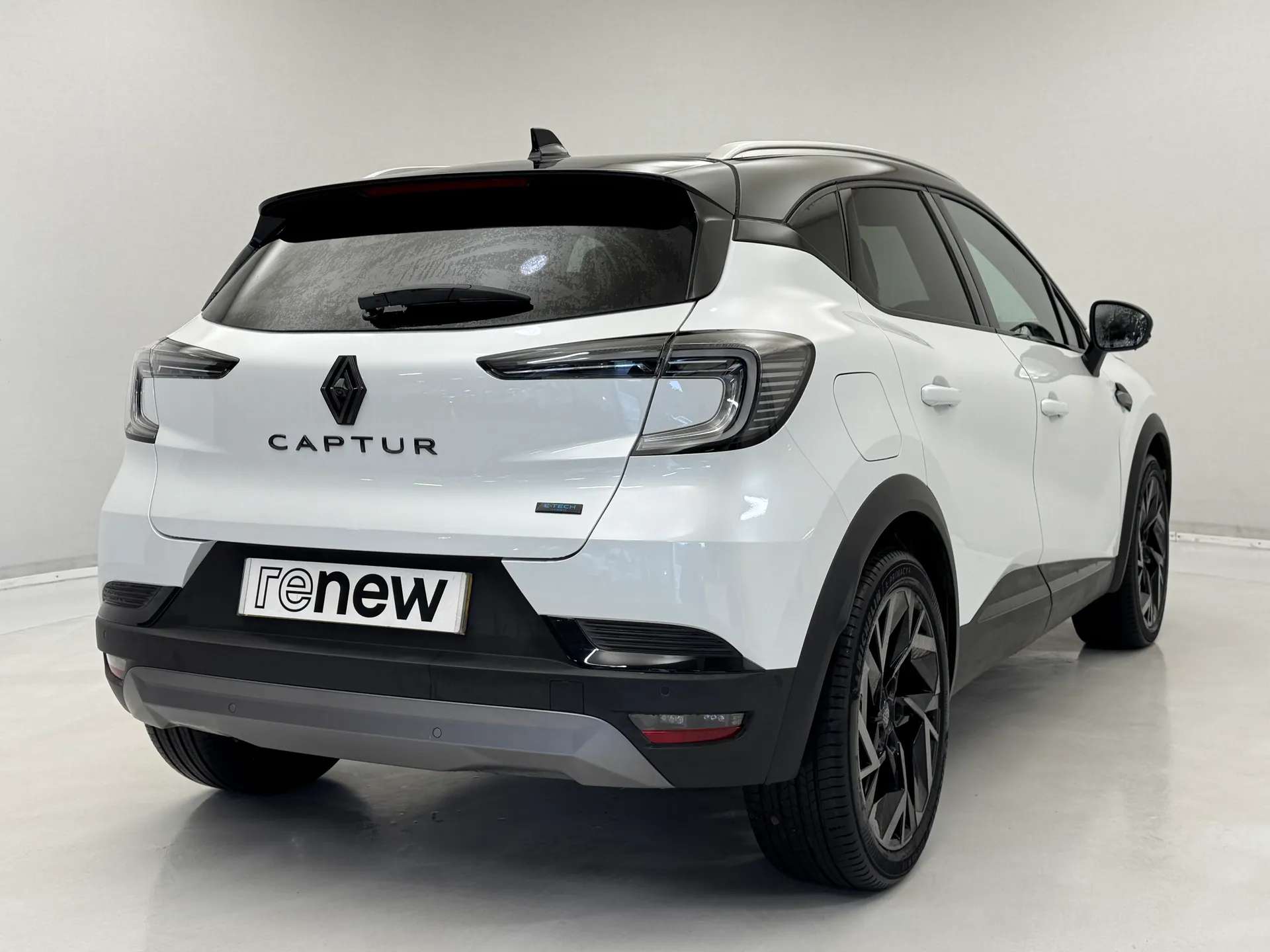 2024 RENAULT CAPTUR 2024 RENAULT CAPTUR