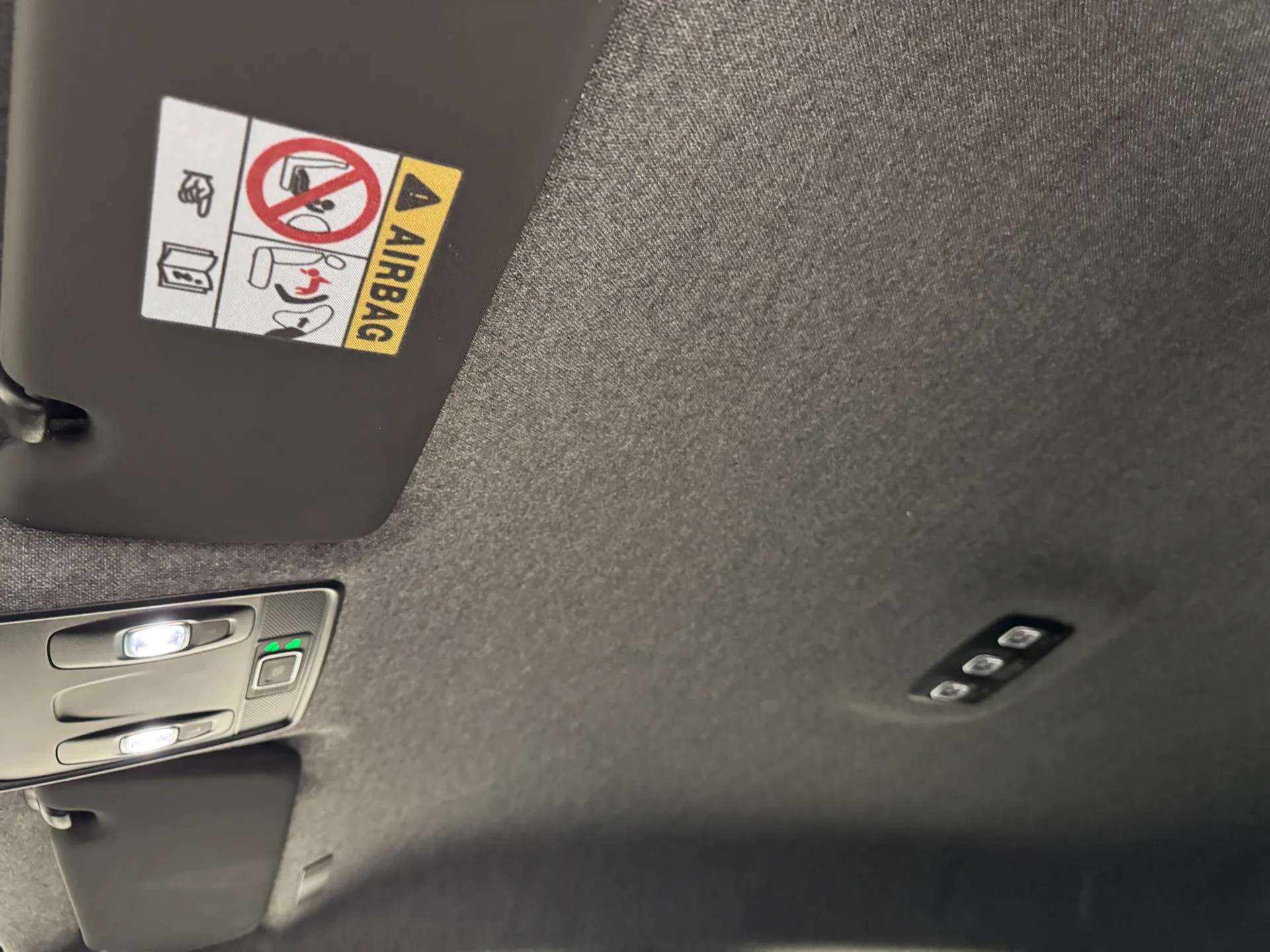 2024 RENAULT CAPTUR 2024 RENAULT CAPTUR