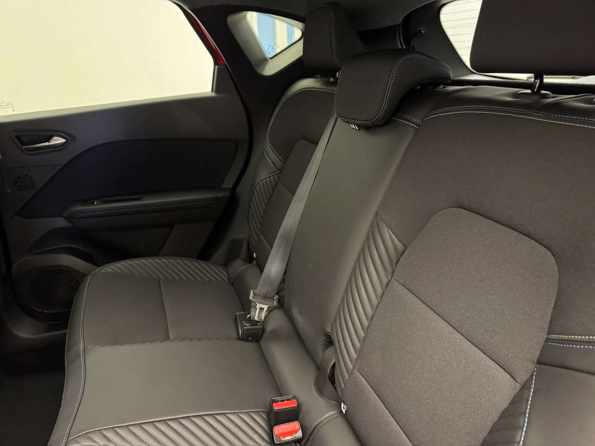 2025 RENAULT CAPTUR 2025 RENAULT CAPTUR