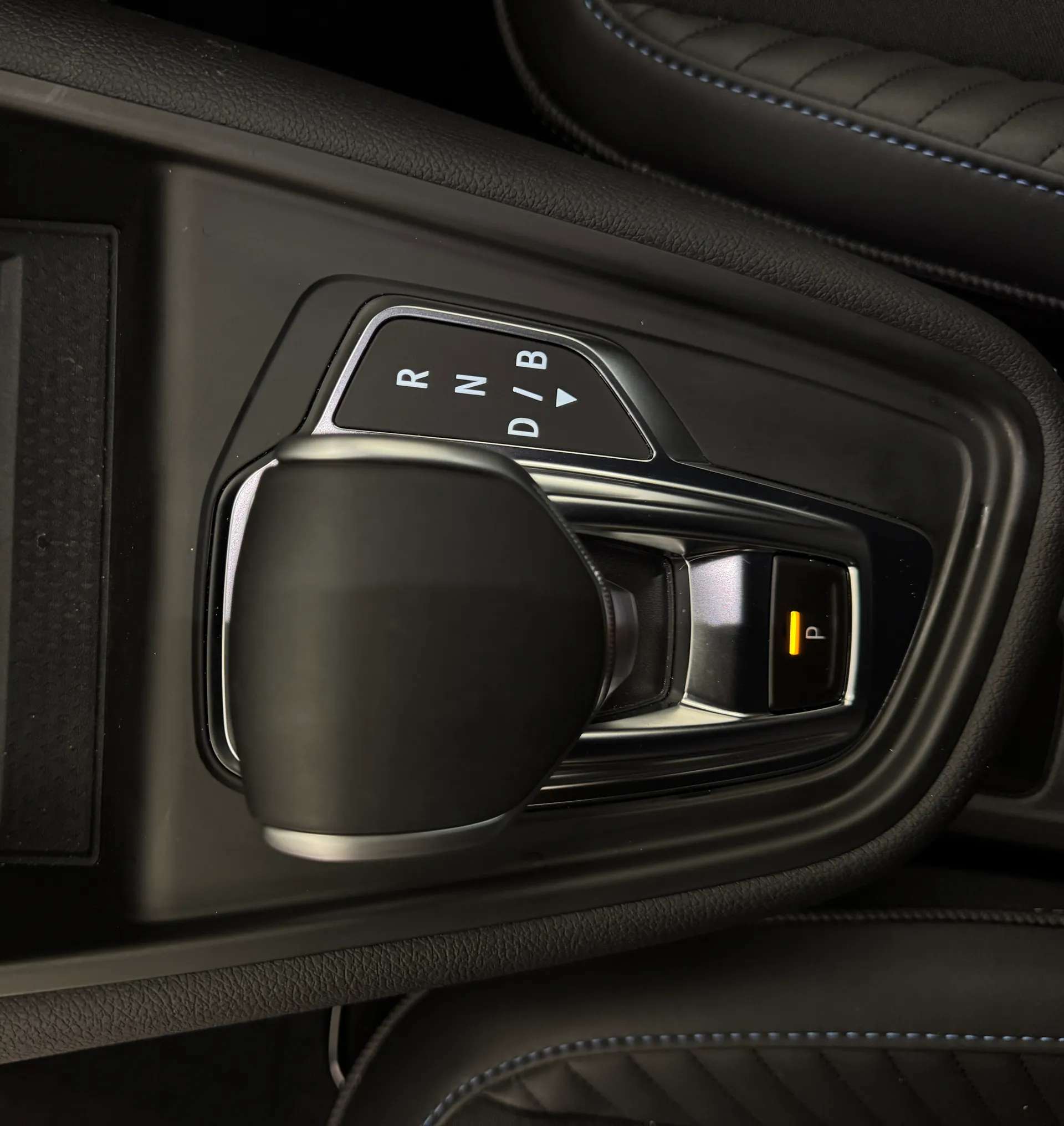 2025 RENAULT CAPTUR 2025 RENAULT CAPTUR