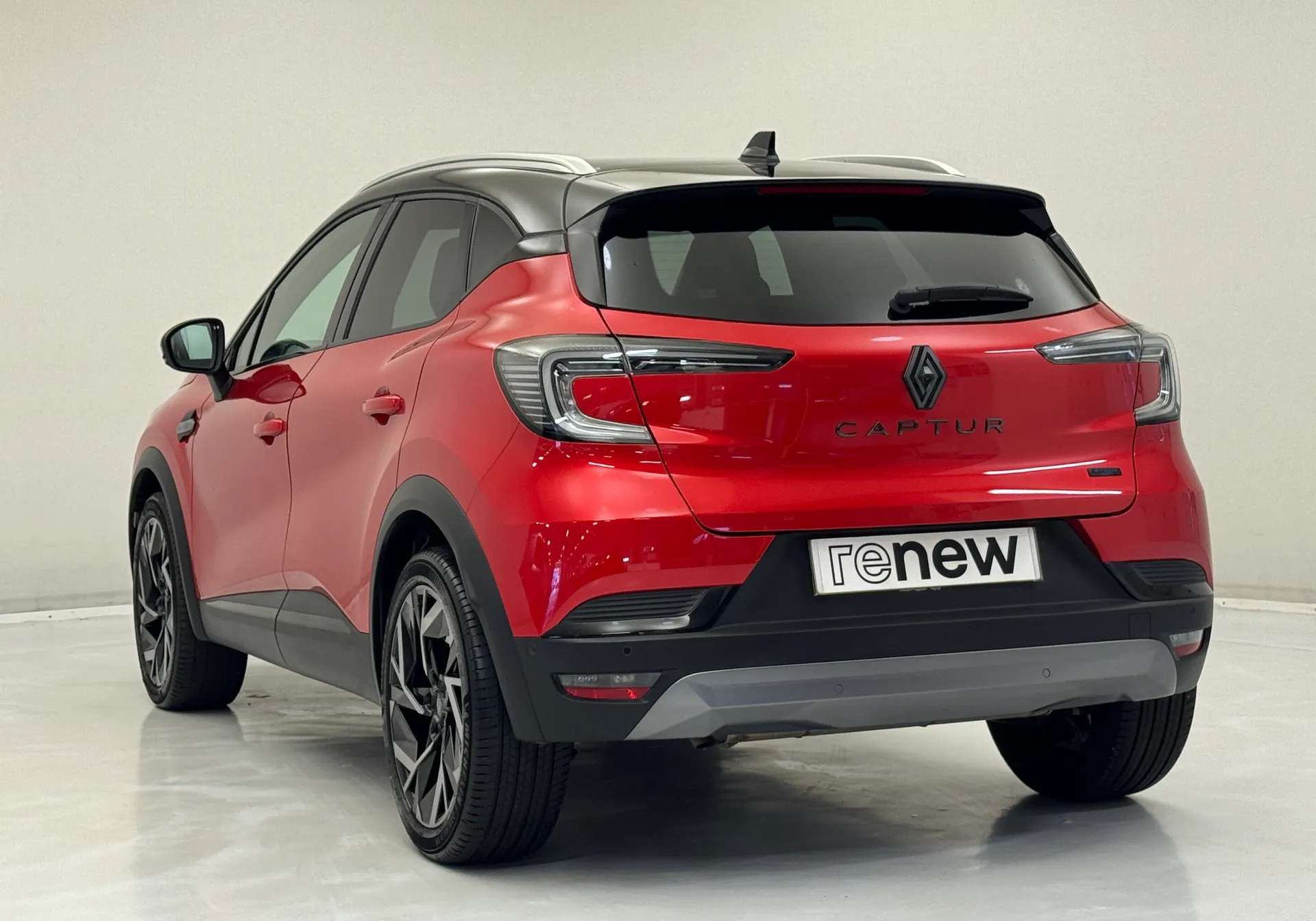 2025 RENAULT CAPTUR 2025 RENAULT CAPTUR