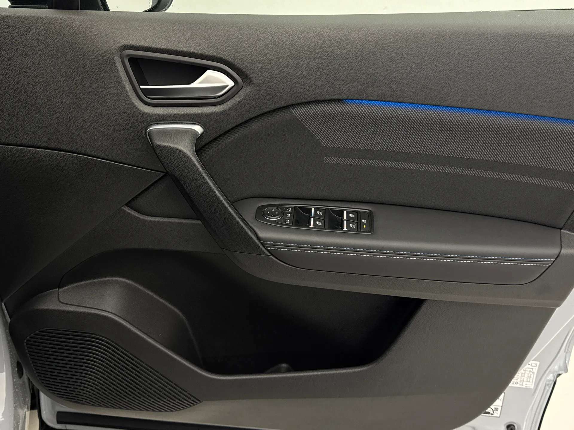2025 RENAULT SYMBIOZ 2025 RENAULT SYMBIOZ