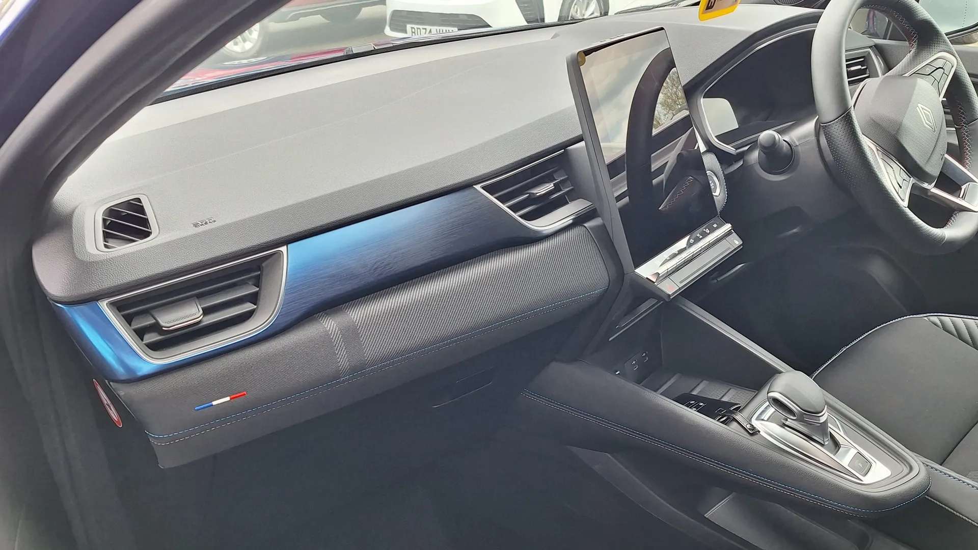 2024 RENAULT SYMBIOZ 2024 RENAULT SYMBIOZ