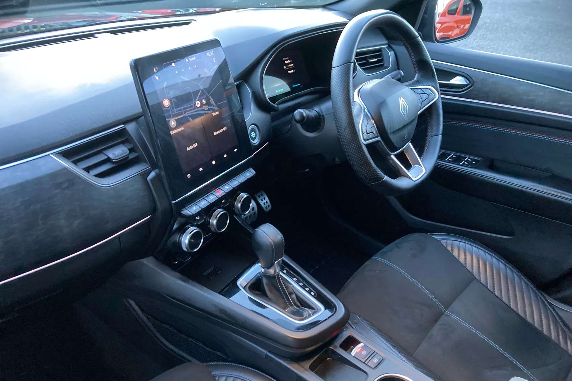 A 2024 RENAULT ARKANA 1.6 E-Tech FHEV 145 Esprit Alpine 5dr Auto A 2024 RENAULT ARKANA 1.6 E-Tech FHEV 145 Esprit Alpine 5dr Auto