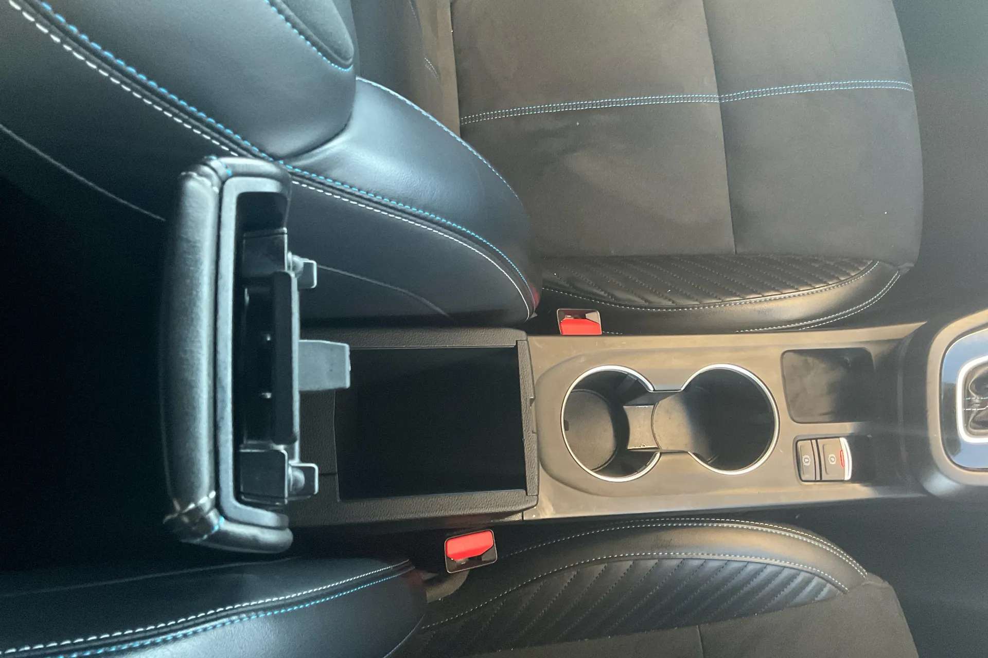 2024 RENAULT ARKANA 2024 RENAULT ARKANA