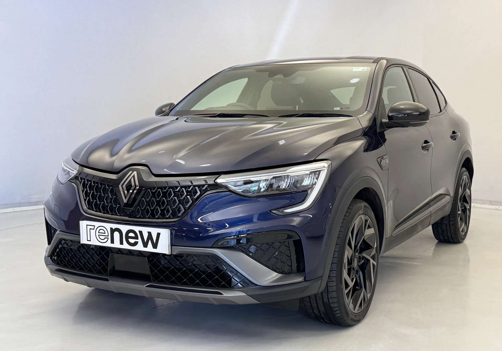 A 2024 RENAULT ARKANA 1.6 E-Tech FHEV 145 Esprit Alpine 5dr Auto A 2024 RENAULT ARKANA 1.6 E-Tech FHEV 145 Esprit Alpine 5dr Auto