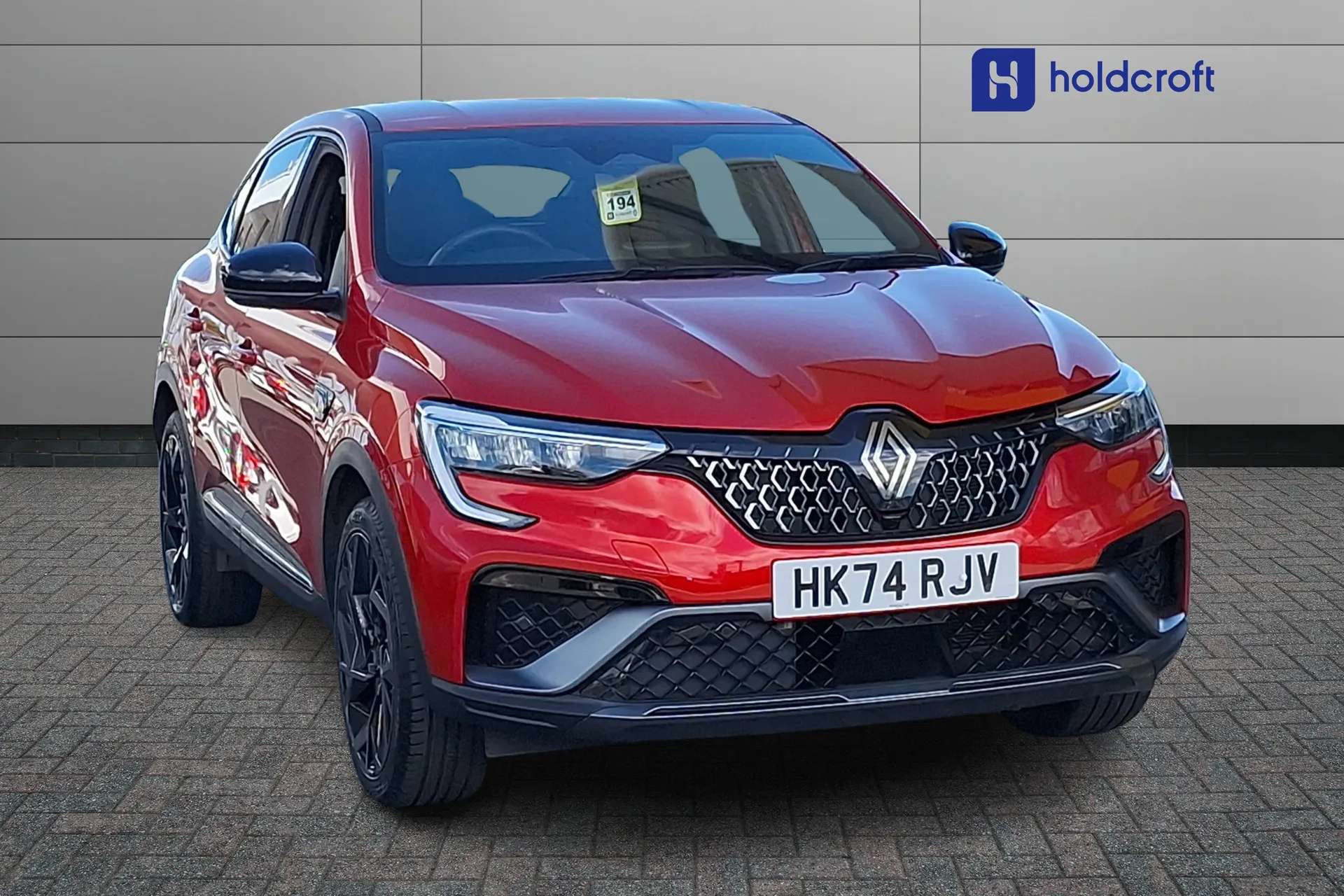 A 2024 RENAULT ARKANA 1.6 E-Tech FHEV 145 Esprit Alpine 5dr Auto A 2024 RENAULT ARKANA 1.6 E-Tech FHEV 145 Esprit Alpine 5dr Auto