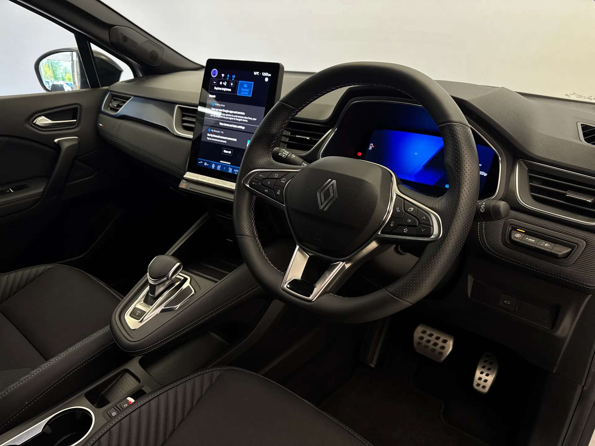 2025 RENAULT SYMBIOZ 2025 RENAULT SYMBIOZ