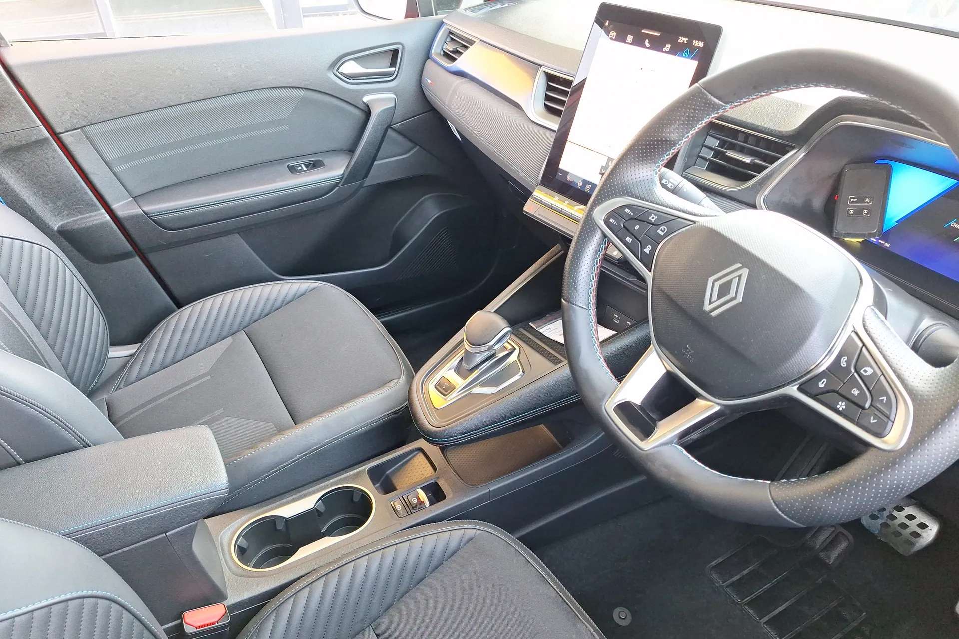 2025 RENAULT SYMBIOZ 2025 RENAULT SYMBIOZ