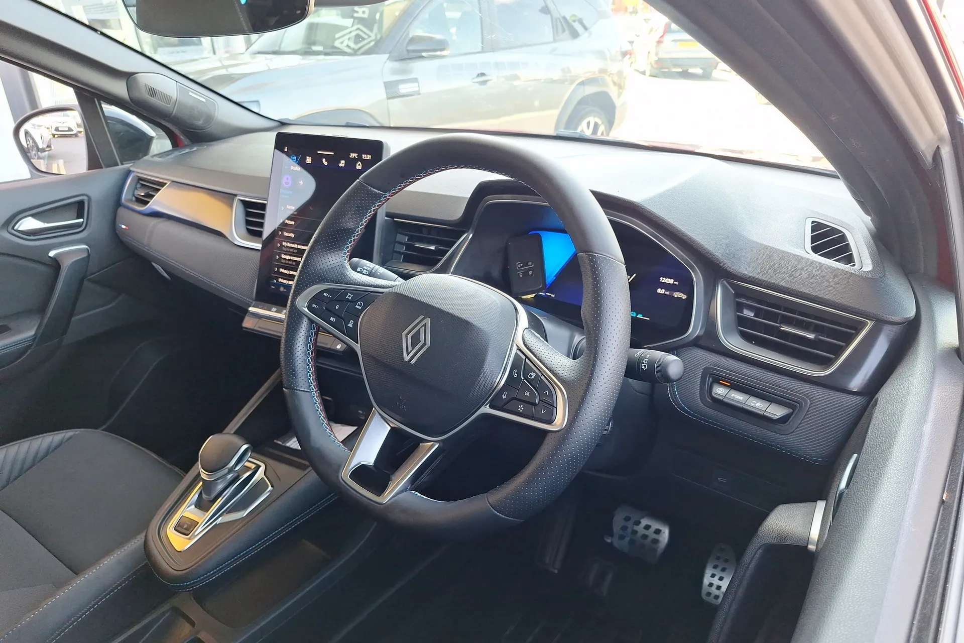 2025 RENAULT SYMBIOZ 2025 RENAULT SYMBIOZ