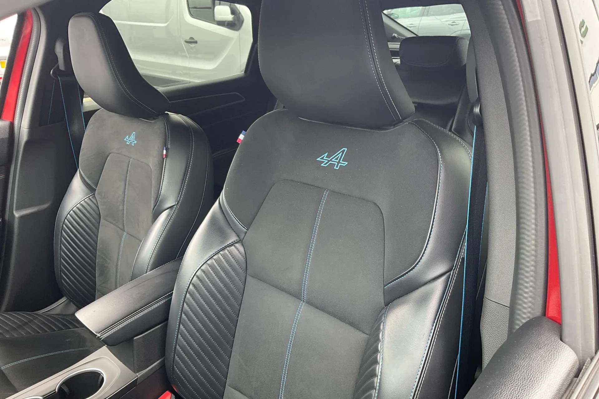 2024 RENAULT ARKANA 2024 RENAULT ARKANA