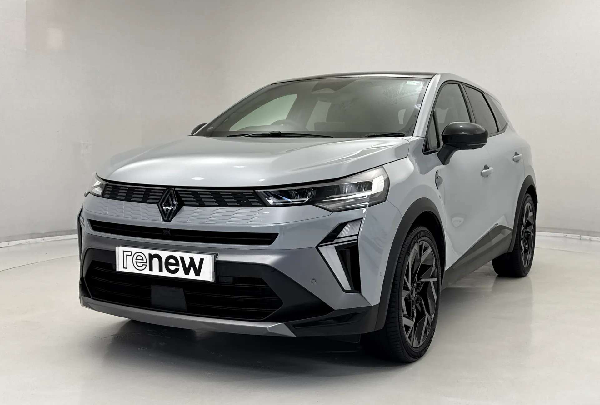 A 2026 RENAULT SYMBIOZ 1.8 E-Tech FHEV 160 Iconic Esprit Alpine 5dr Auto A 2026 RENAULT SYMBIOZ 1.8 E-Tech FHEV 160 Iconic Esprit Alpine 5dr Auto