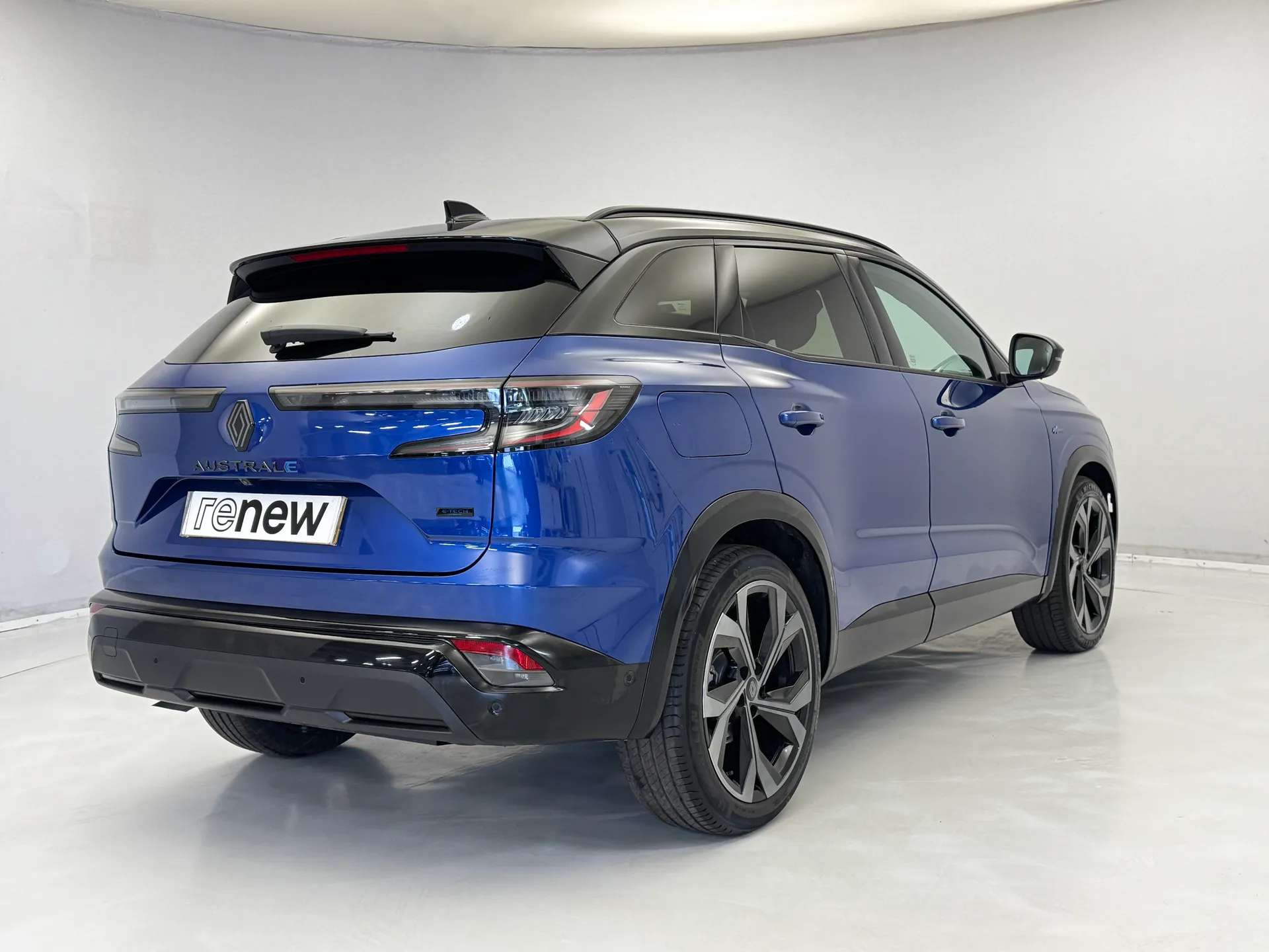 A 2025 RENAULT AUSTRAL E-Tech FHEV Techno Esprit Alpine 5dr Auto A 2025 RENAULT AUSTRAL E-Tech FHEV Techno Esprit Alpine 5dr Auto