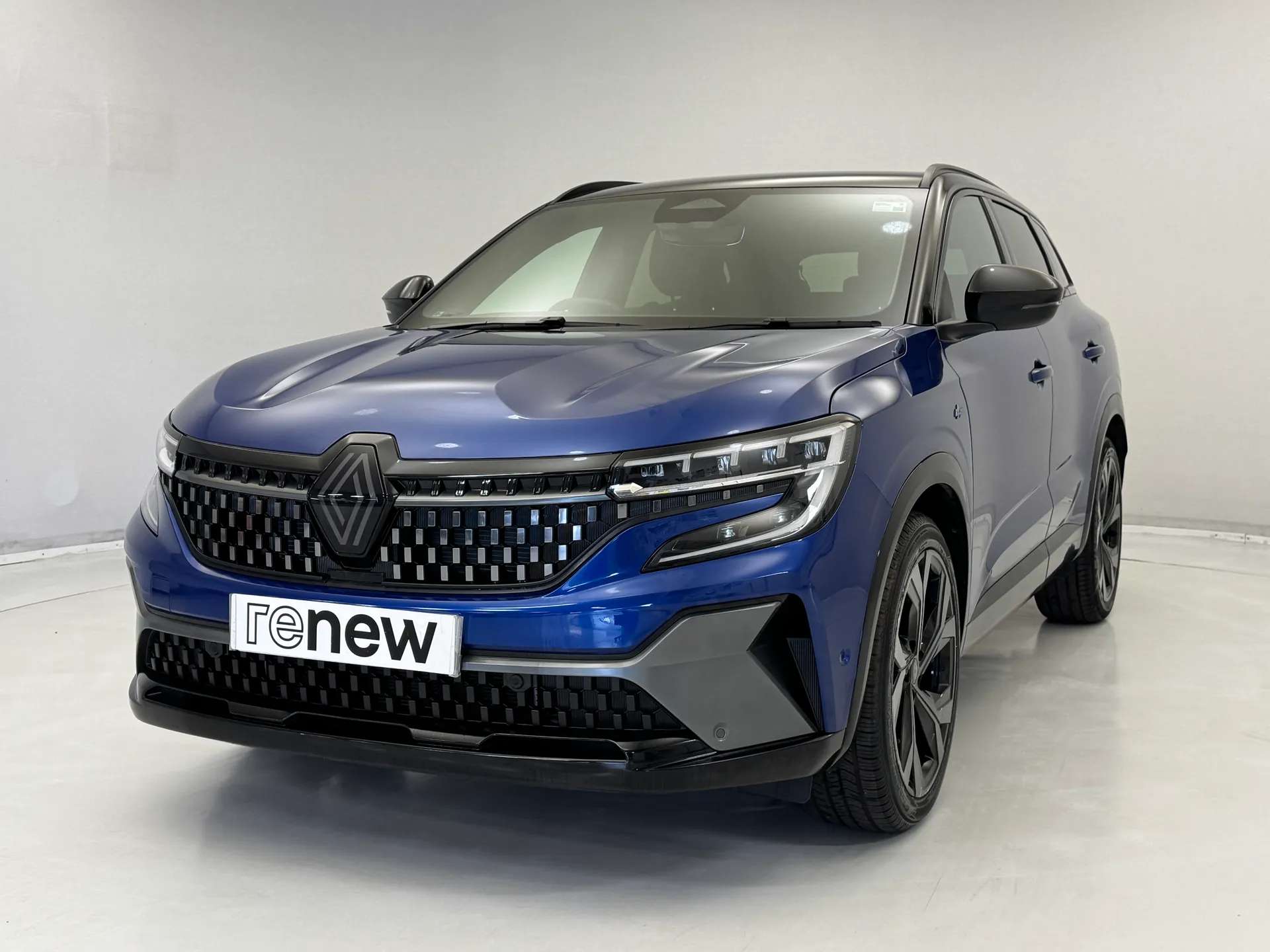 A 2025 RENAULT AUSTRAL E-Tech FHEV Techno Esprit Alpine 5dr Auto A 2025 RENAULT AUSTRAL E-Tech FHEV Techno Esprit Alpine 5dr Auto