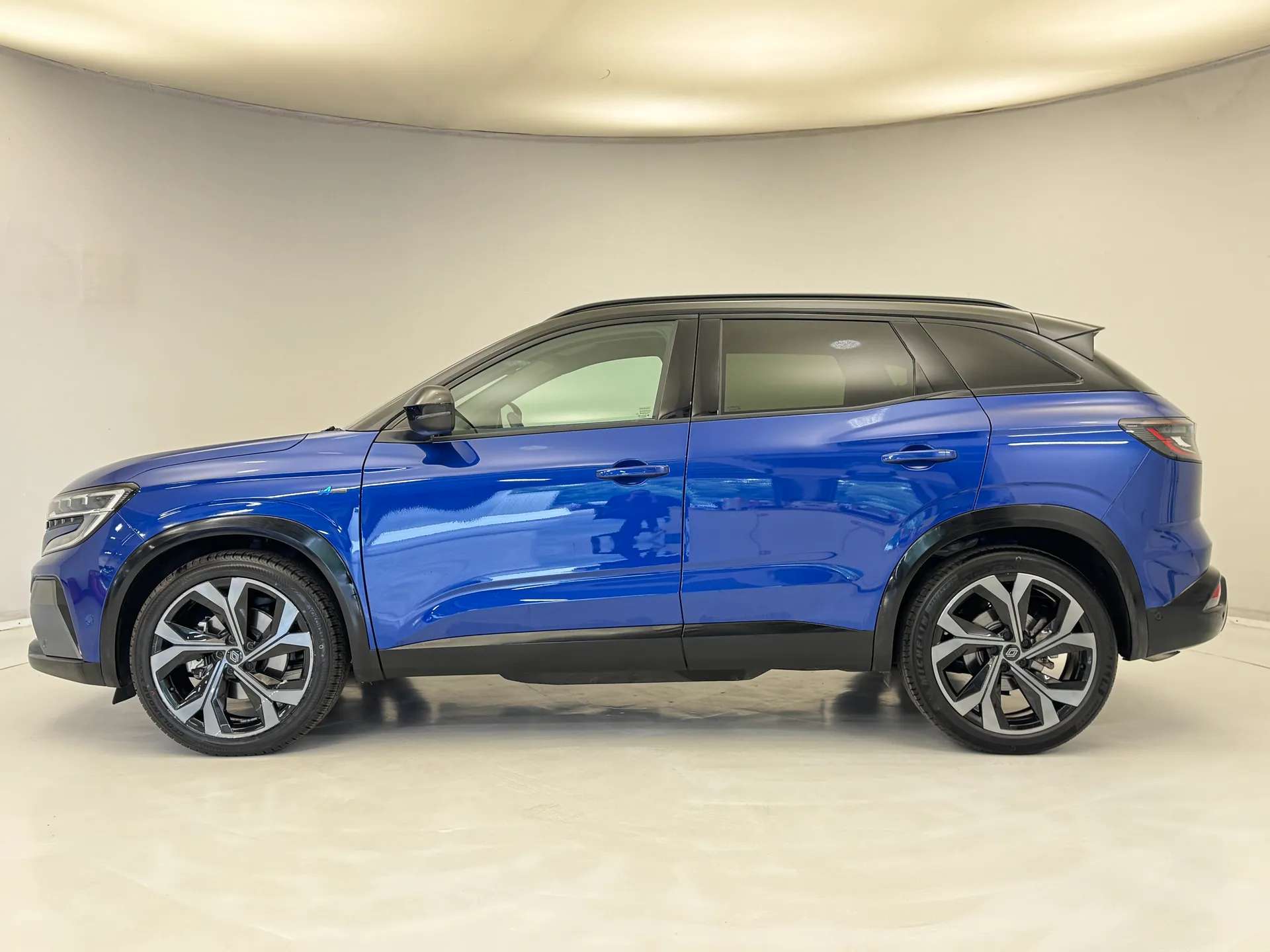 2025 RENAULT AUSTRAL 2025 RENAULT AUSTRAL