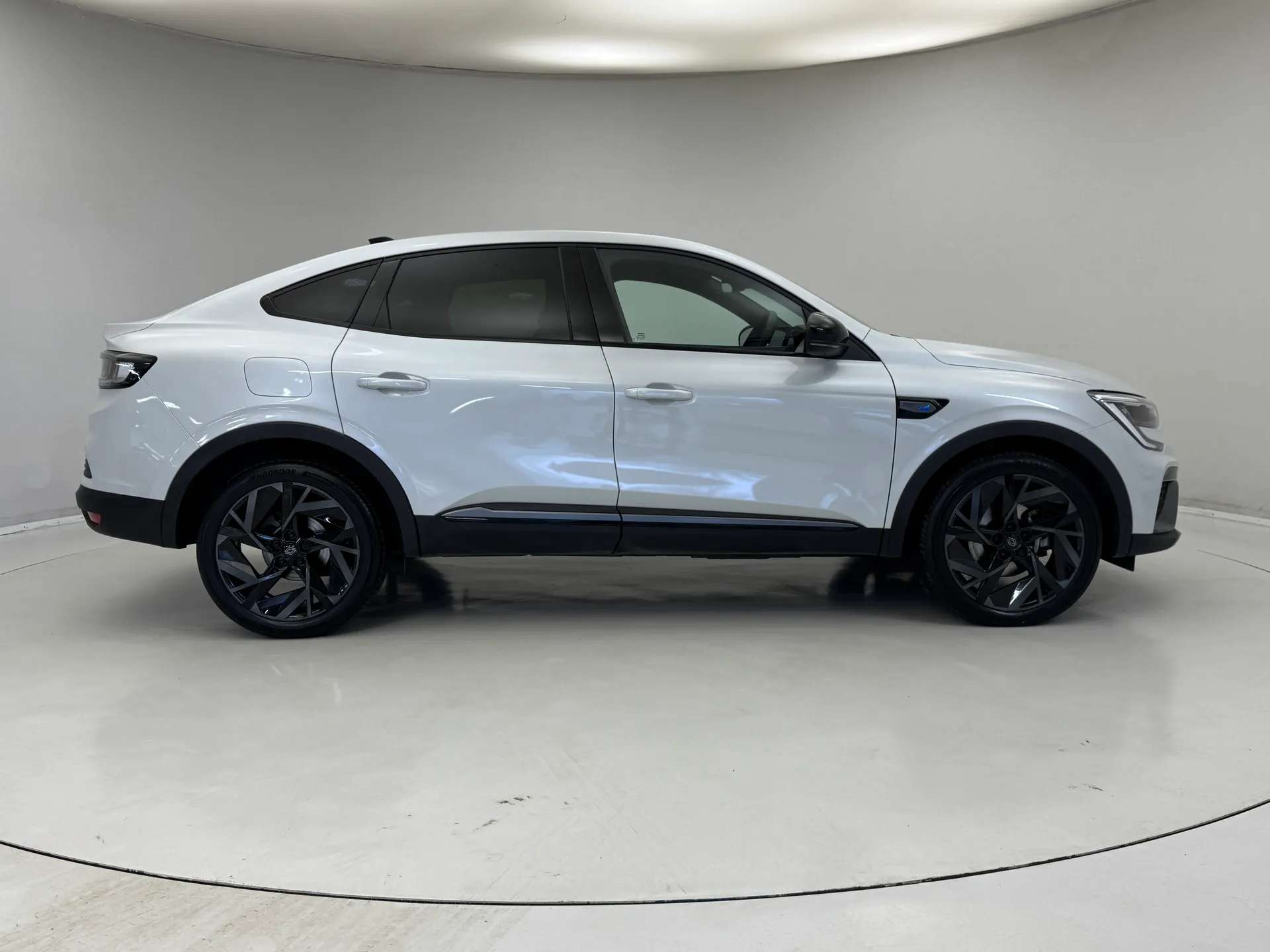 2024 RENAULT ARKANA 2024 RENAULT ARKANA