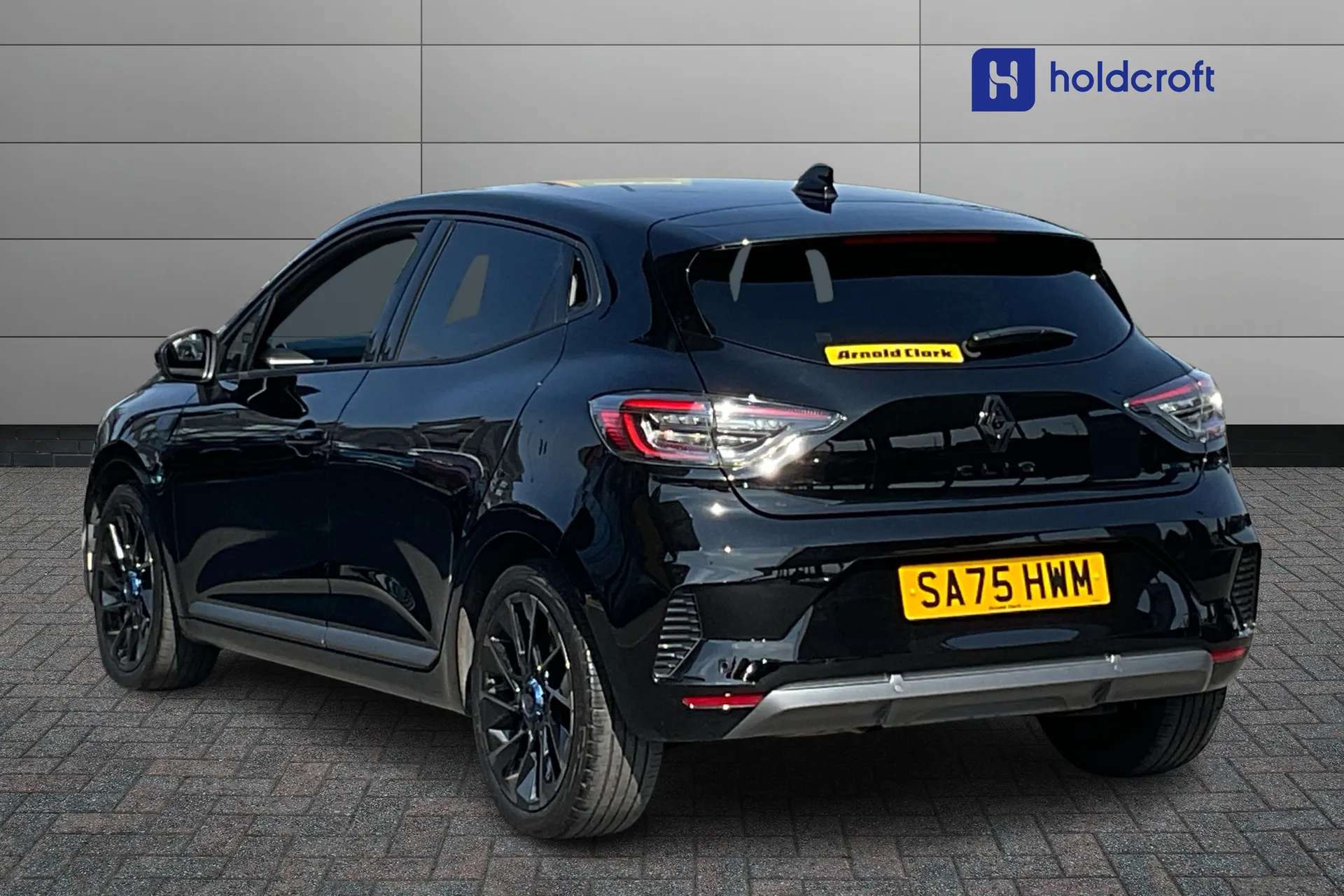 A 2025 RENAULT CLIO 1.6 E-TECH full hybrid 145 Esprit Alpine 5dr Auto A 2025 RENAULT CLIO 1.6 E-TECH full hybrid 145 Esprit Alpine 5dr Auto