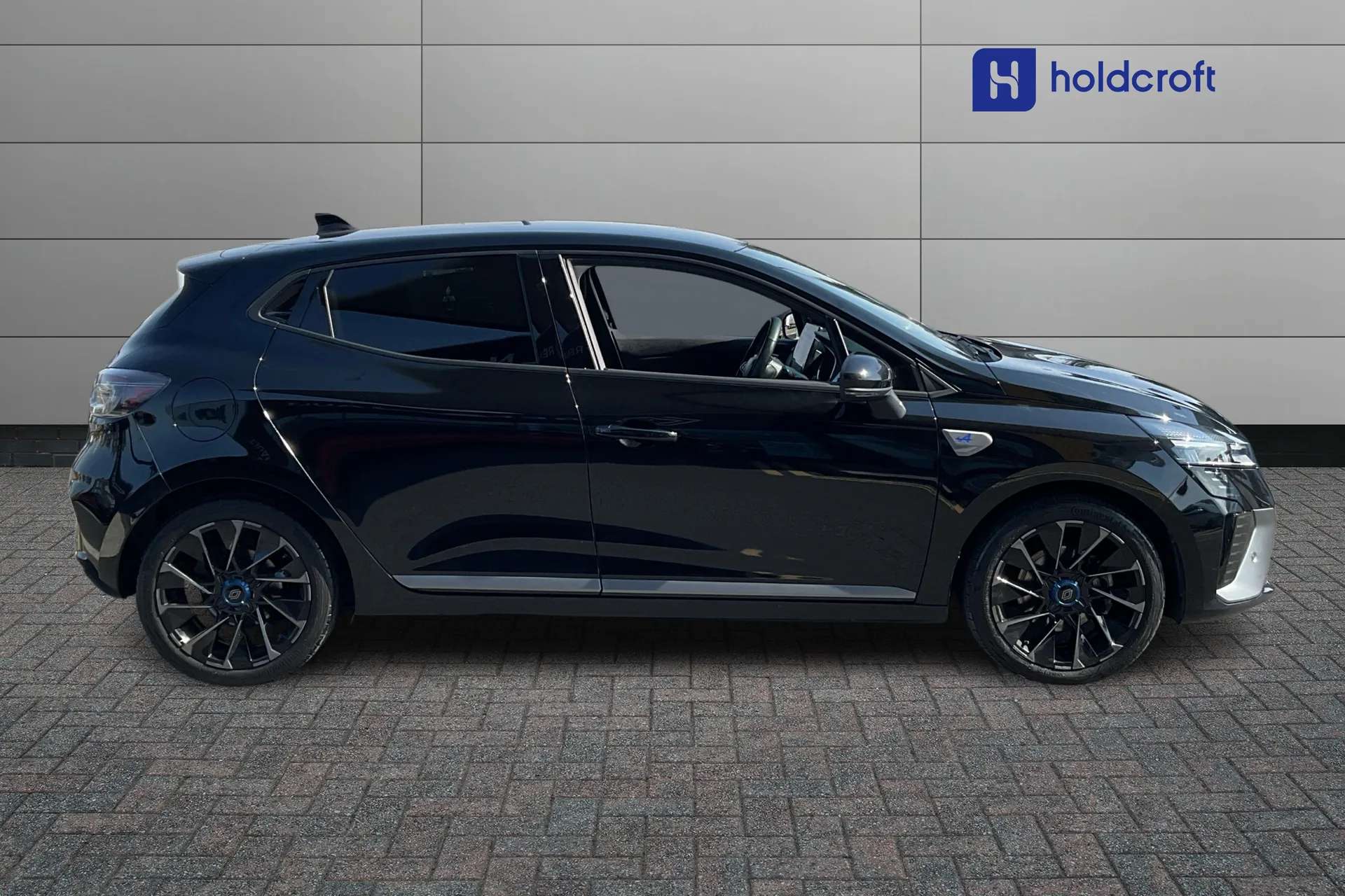 2025 RENAULT CLIO 2025 RENAULT CLIO