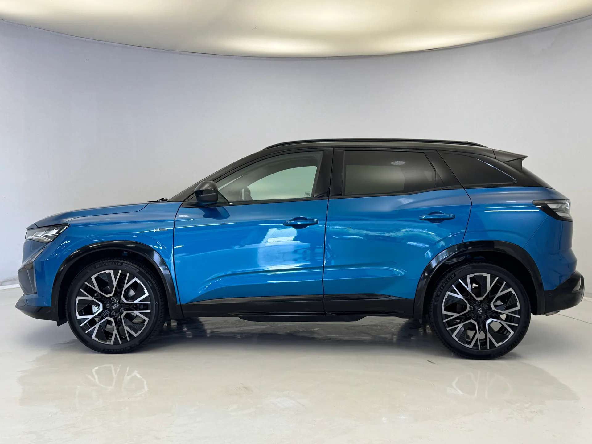 2025 RENAULT AUSTRAL 2025 RENAULT AUSTRAL
