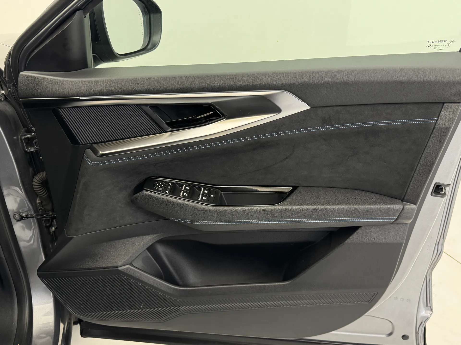 2023 RENAULT AUSTRAL 2023 RENAULT AUSTRAL
