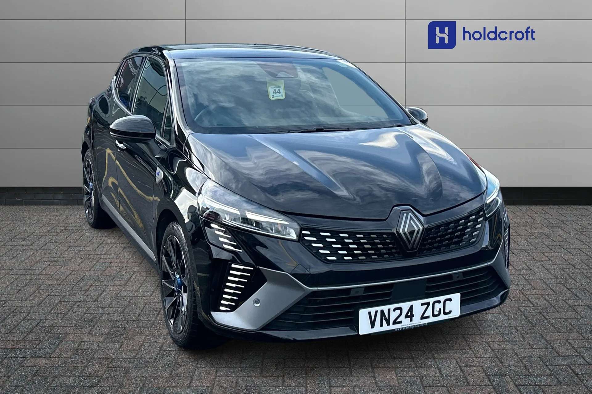 A 2024 RENAULT CLIO 1.6 E-TECH full hybrid 145 Esprit Alpine 5dr Auto A 2024 RENAULT CLIO 1.6 E-TECH full hybrid 145 Esprit Alpine 5dr Auto