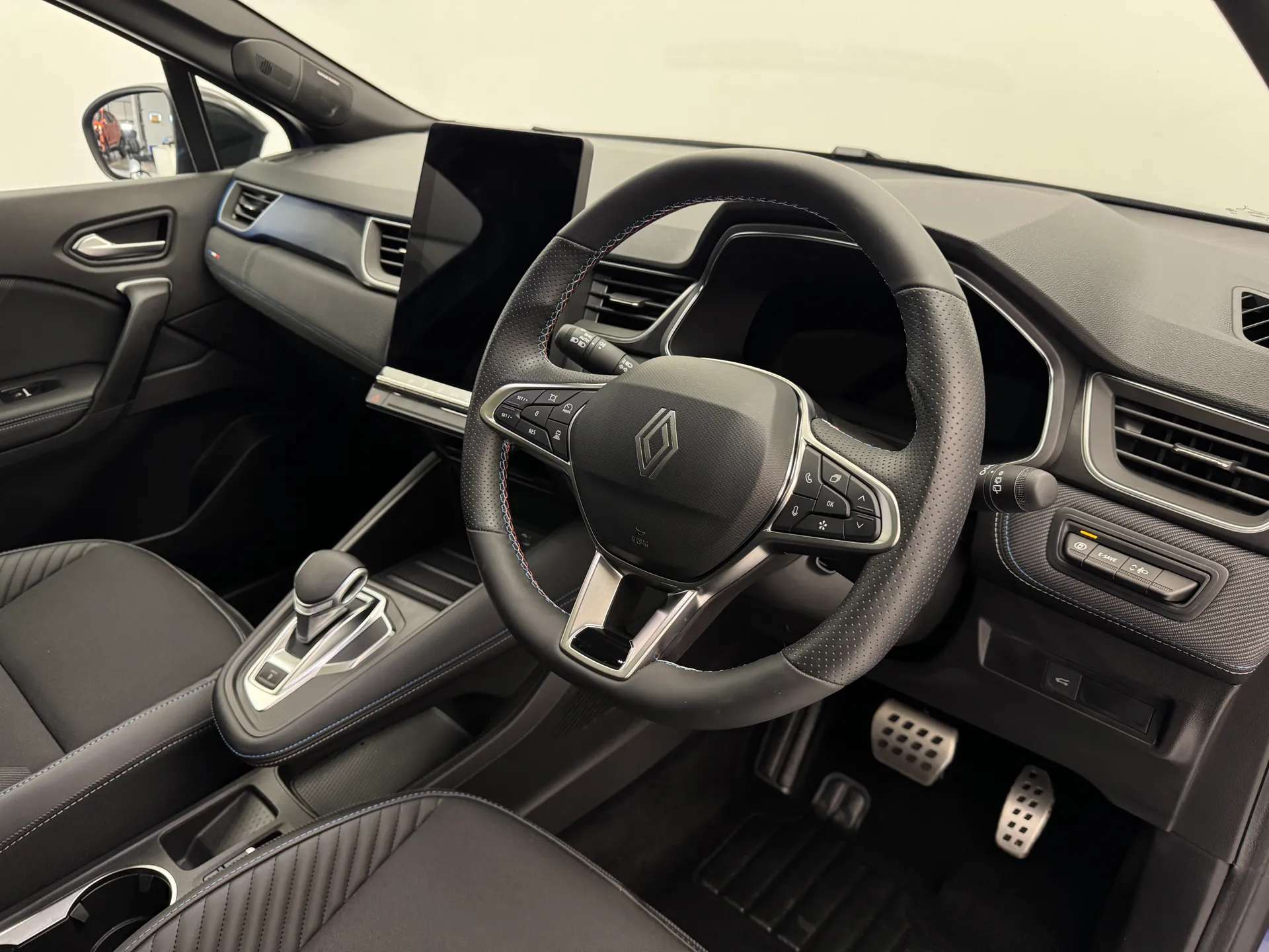 2025 RENAULT SYMBIOZ 2025 RENAULT SYMBIOZ
