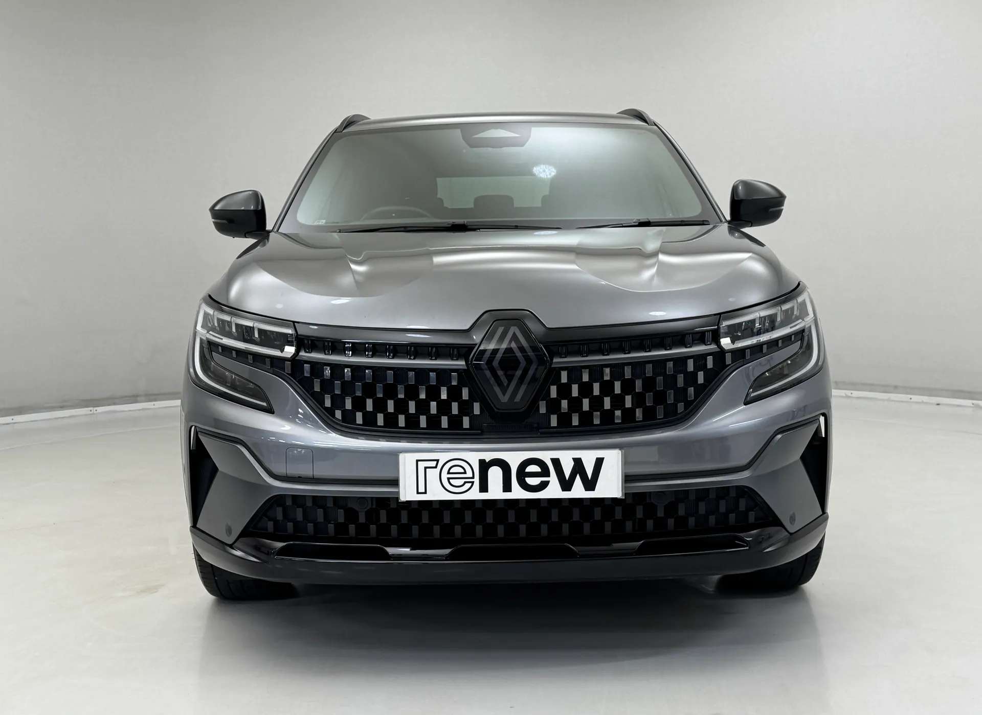 A 2023 RENAULT AUSTRAL E-Tech FHEV Techno Esprit Alpine 5dr Auto A 2023 RENAULT AUSTRAL E-Tech FHEV Techno Esprit Alpine 5dr Auto