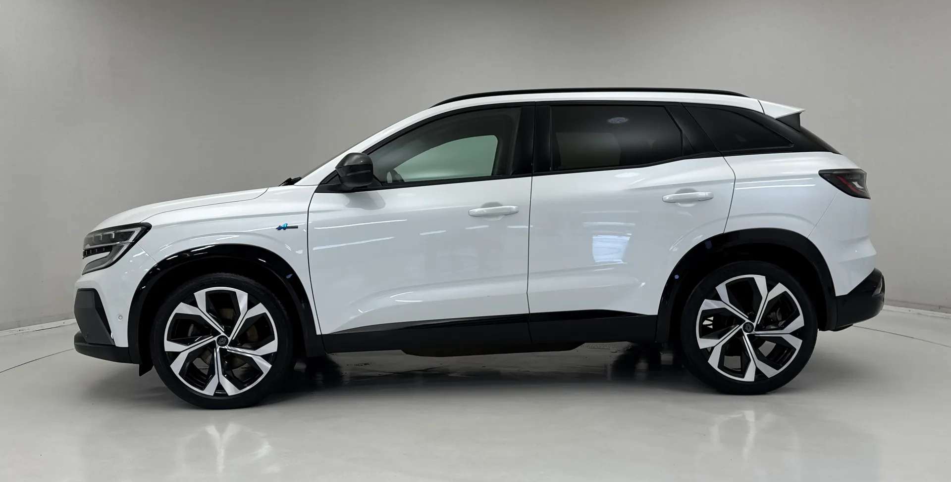 2023 RENAULT AUSTRAL 2023 RENAULT AUSTRAL