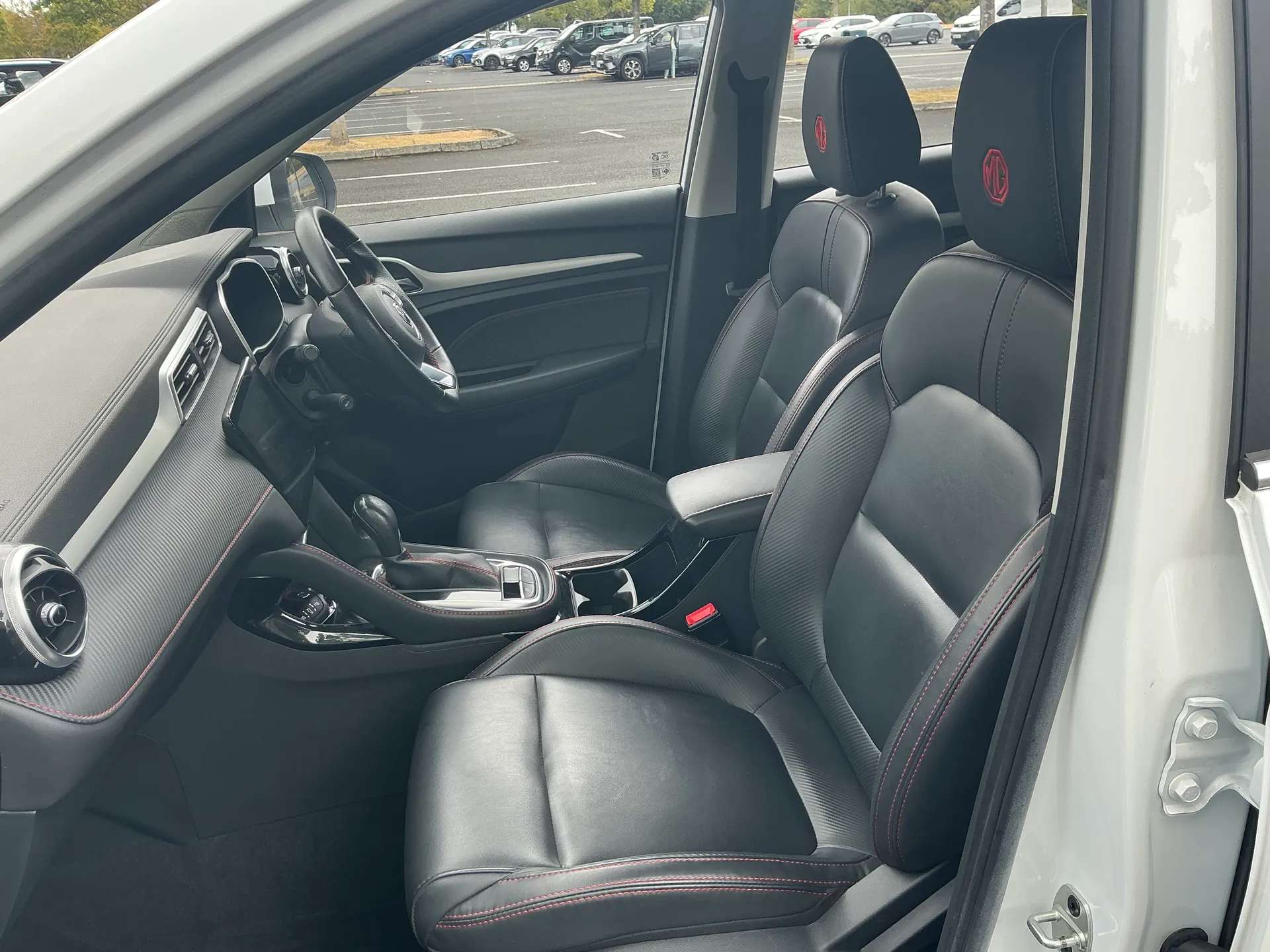 A 2022 MG ZS 1.0T GDi Exclusive 5dr DCT A 2022 MG ZS 1.0T GDi Exclusive 5dr DCT