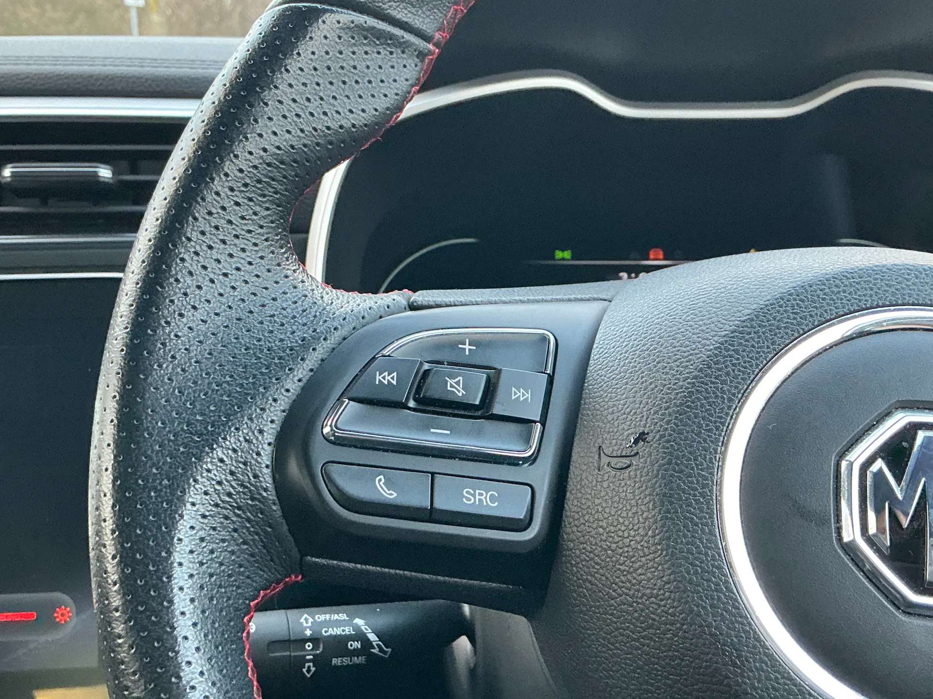 2023 MG MOTOR UK ZS 2023 MG MOTOR UK ZS