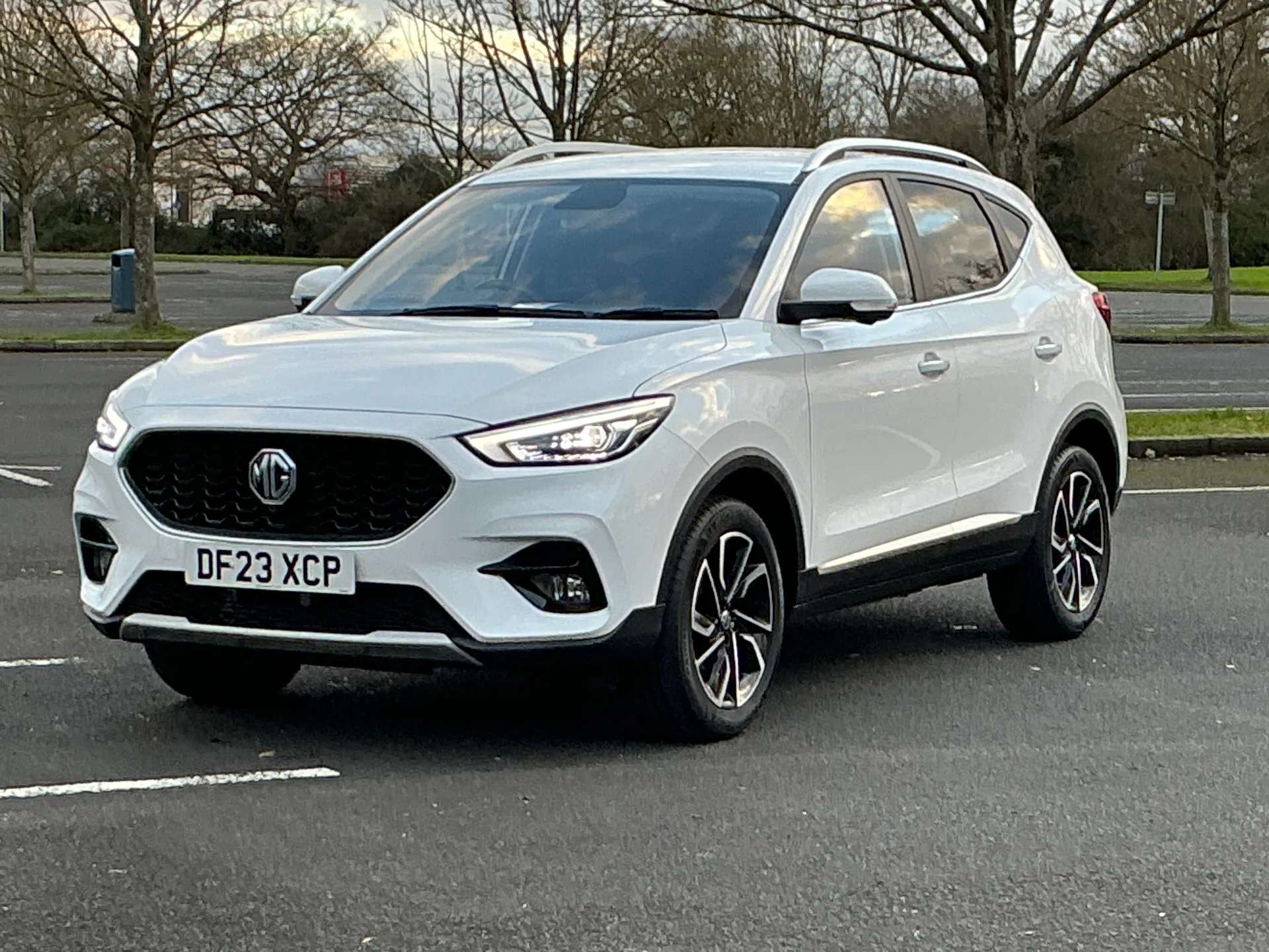 A 2023 MG MOTOR UK ZS 1.0T GDi Exclusive 5dr DCT A 2023 MG MOTOR UK ZS 1.0T GDi Exclusive 5dr DCT