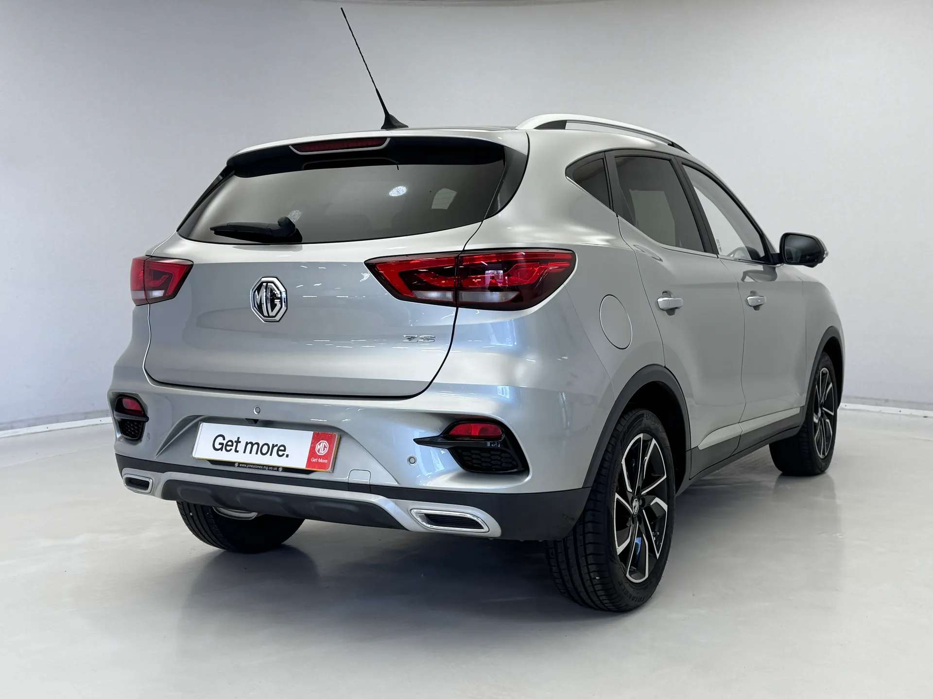 2023 MG ZS 2023 MG ZS