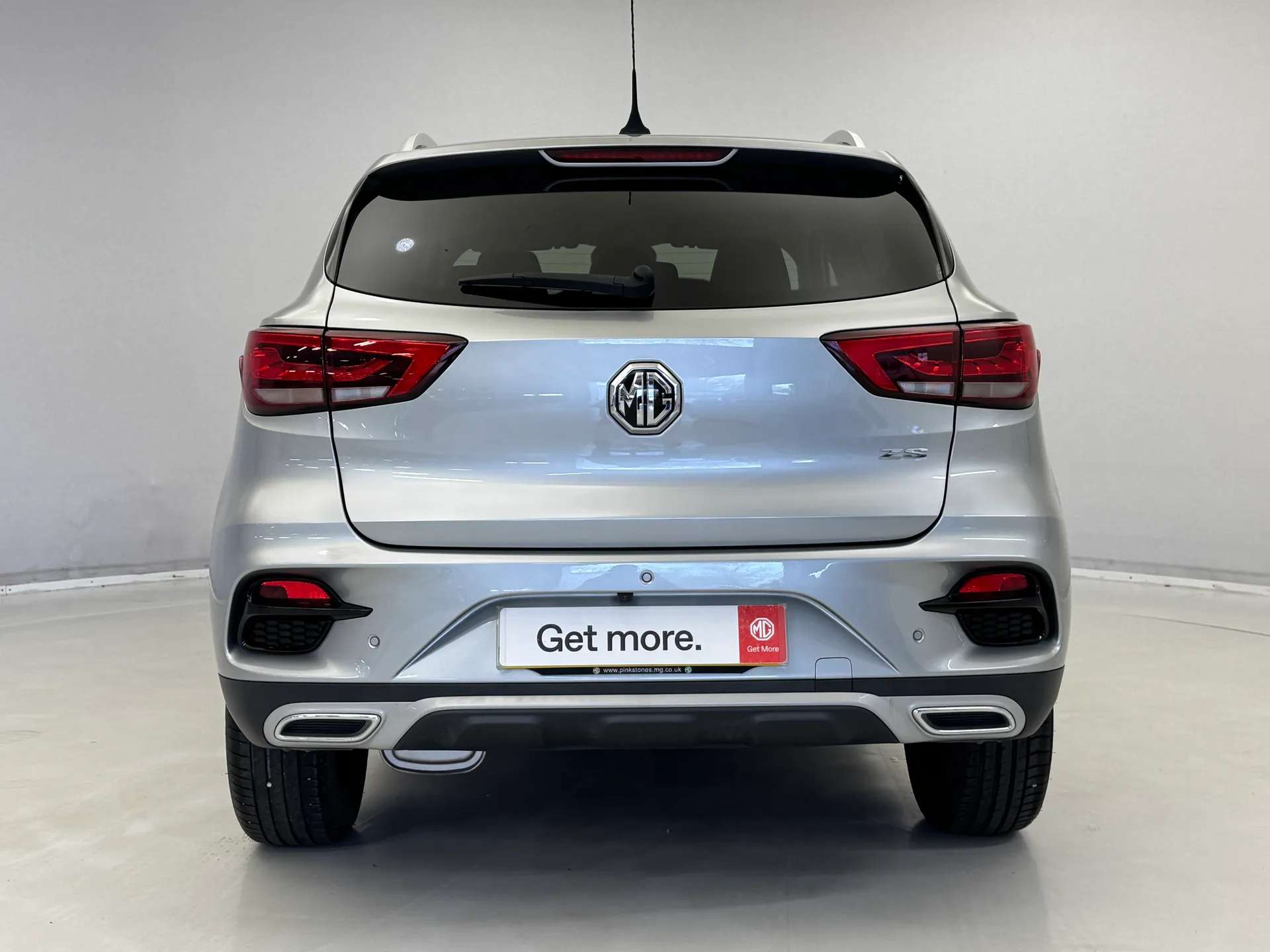 2023 MG ZS 2023 MG ZS